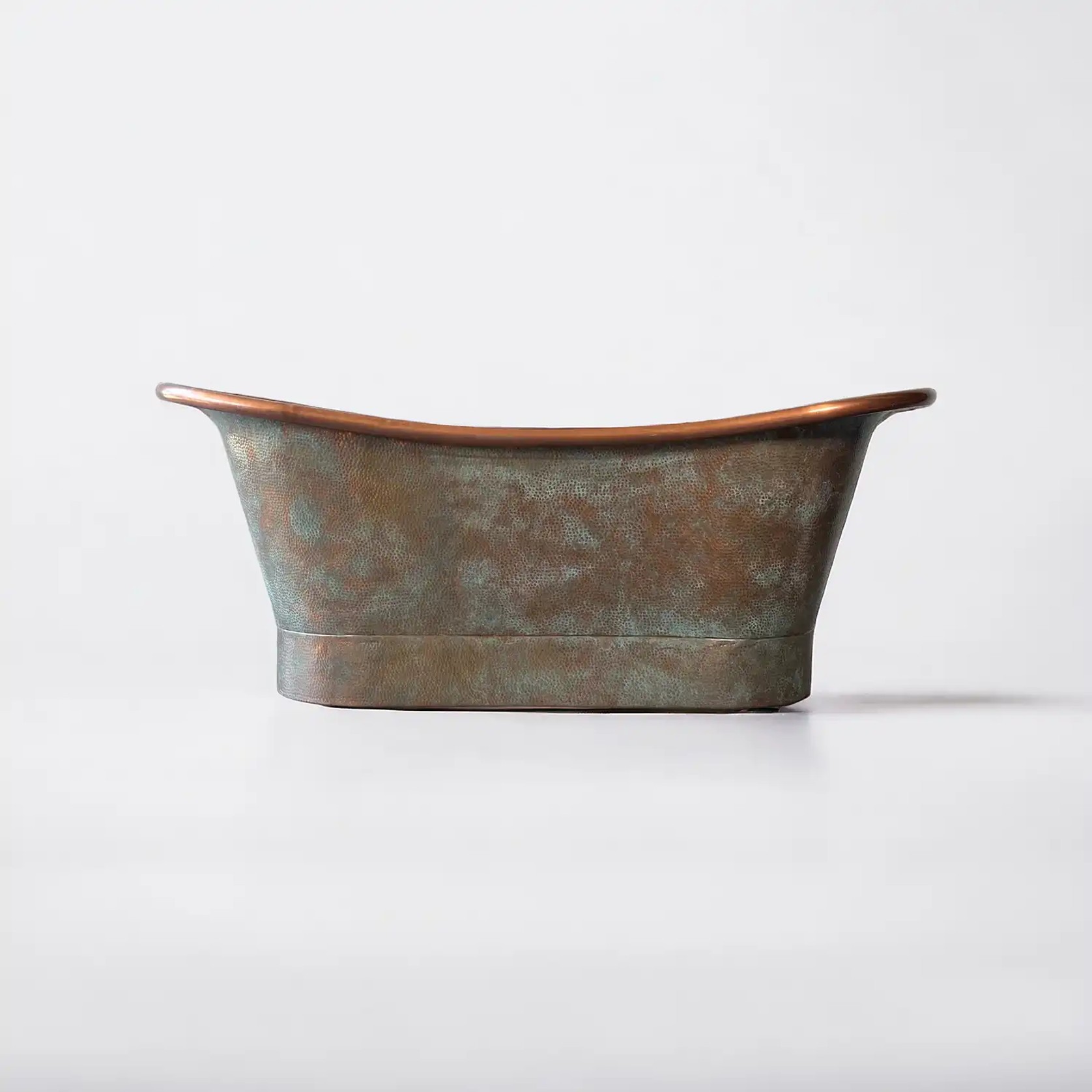 Antique “Hammered Vert de Gris” – Copper Bath gallery detail image