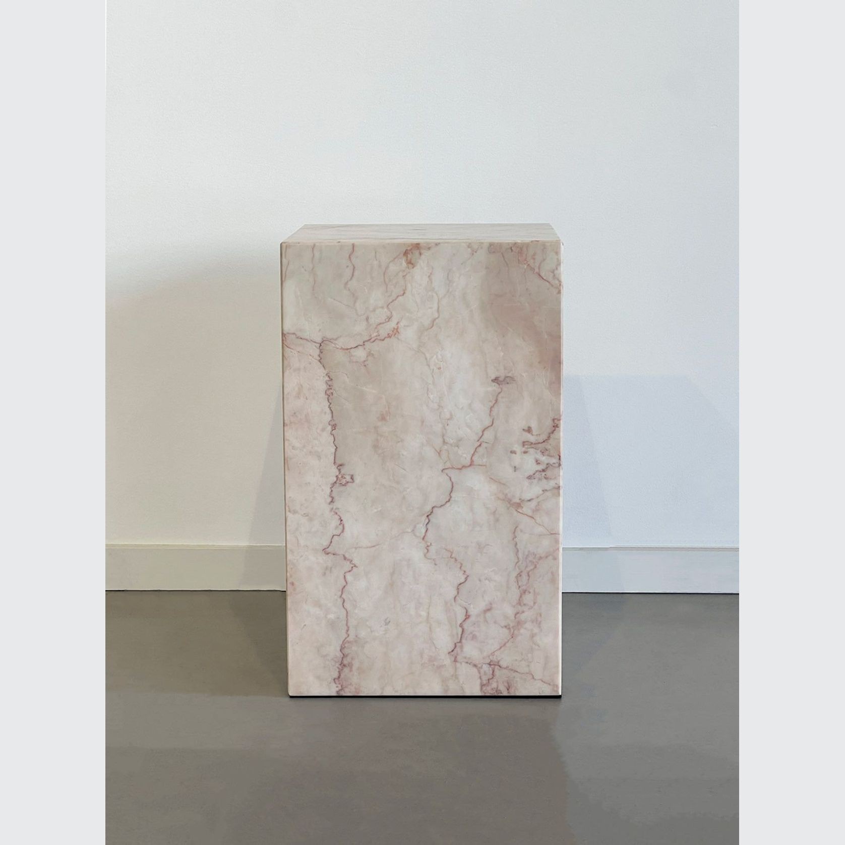 Crema Rosa Plinth | Small gallery detail image