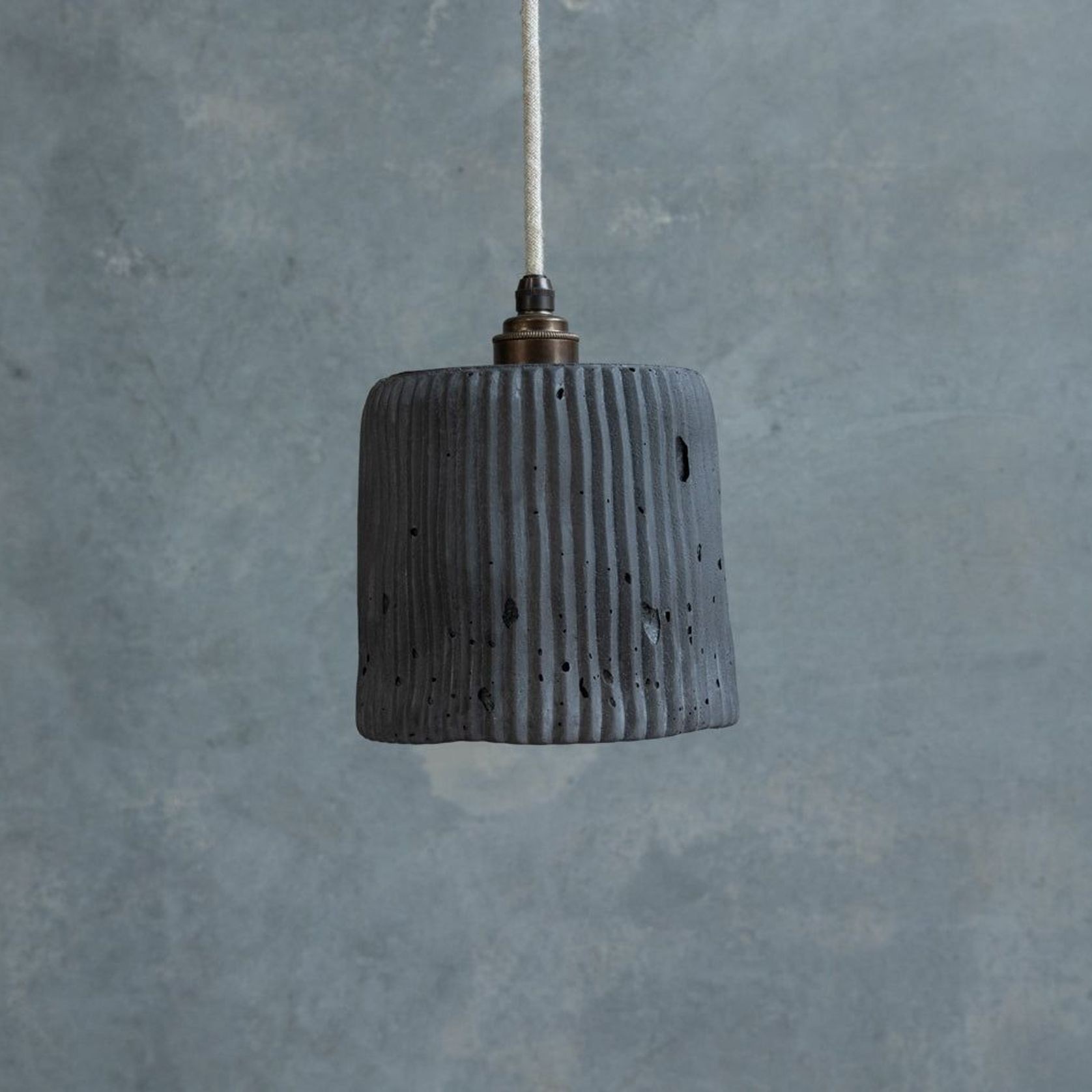 Large Wavy Pendant gallery detail image