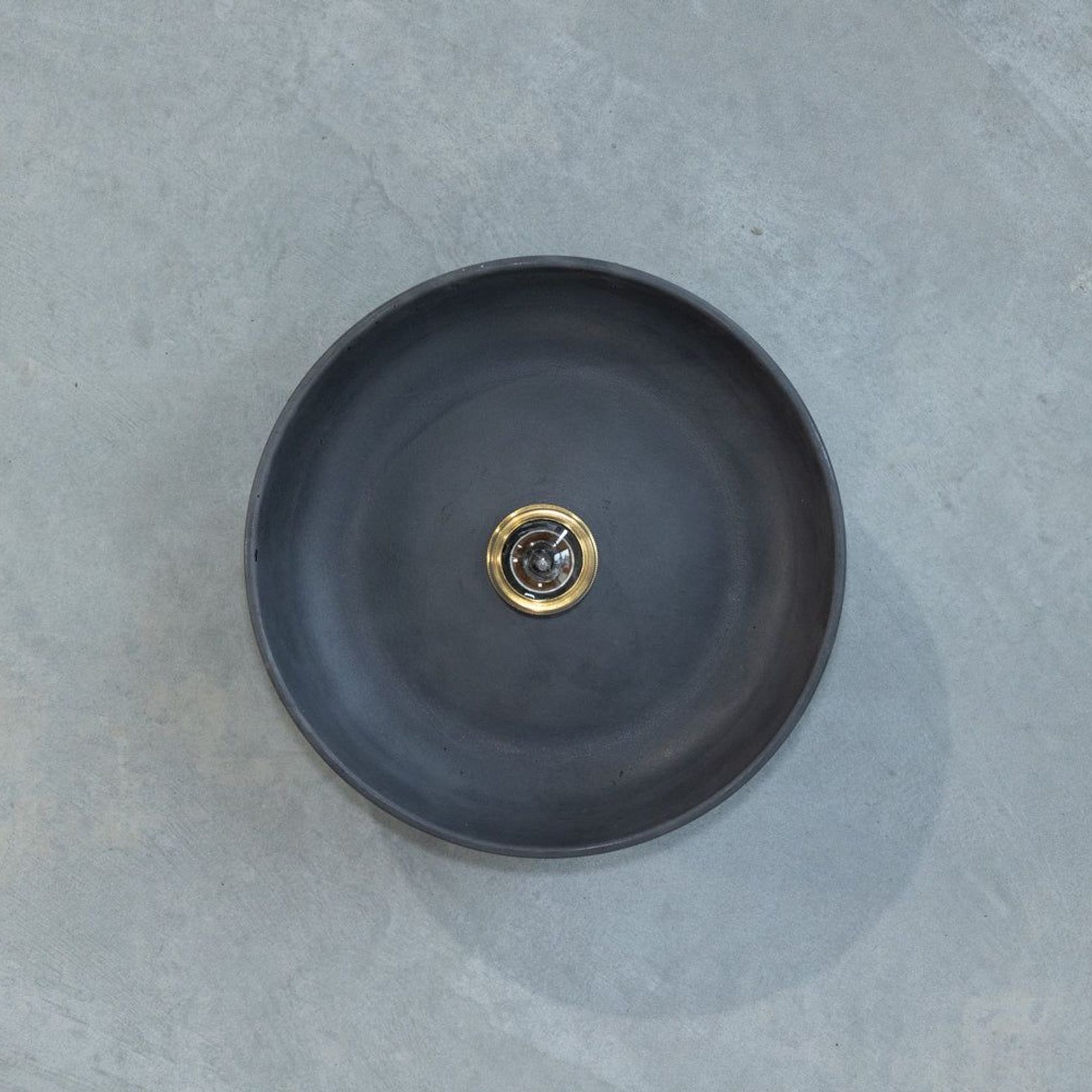 Lona Wall Sconce gallery detail image