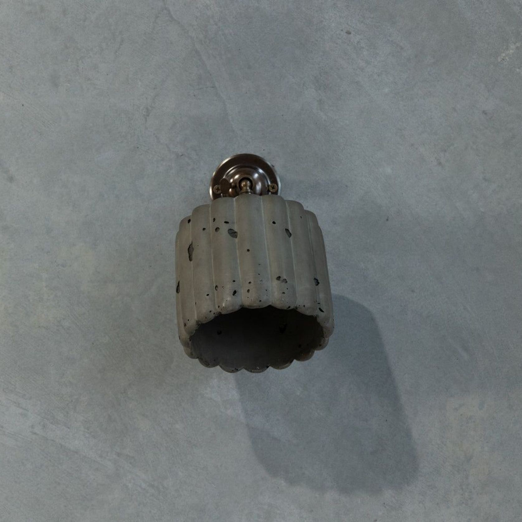 Small Fluted Wall Light with Knuckle gallery detail image