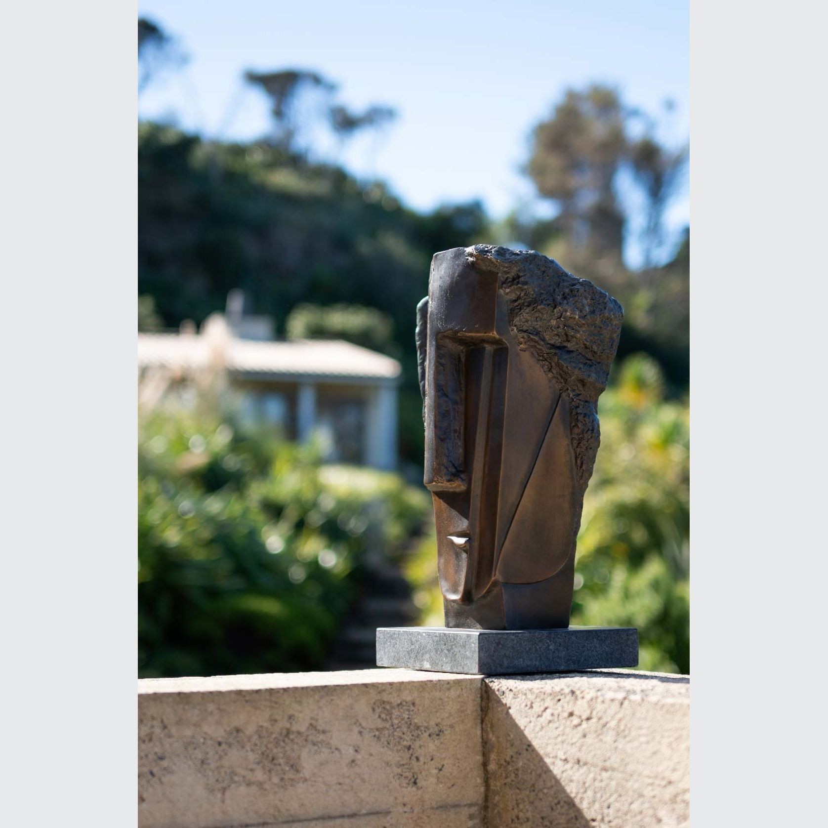 Cubis Head by Bespoke Sculpture gallery detail image