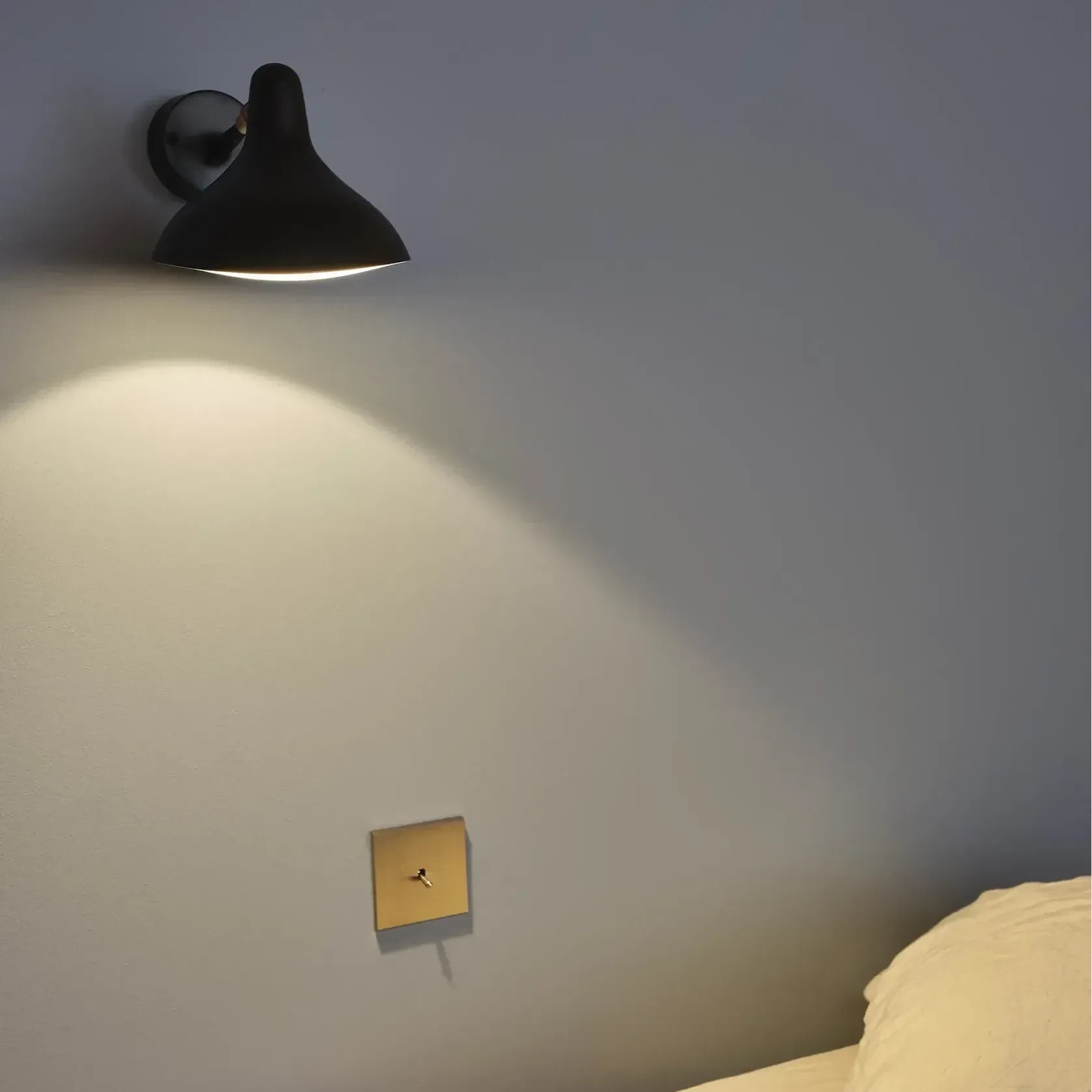 Mantis BS5 Mini Wall Light gallery detail image