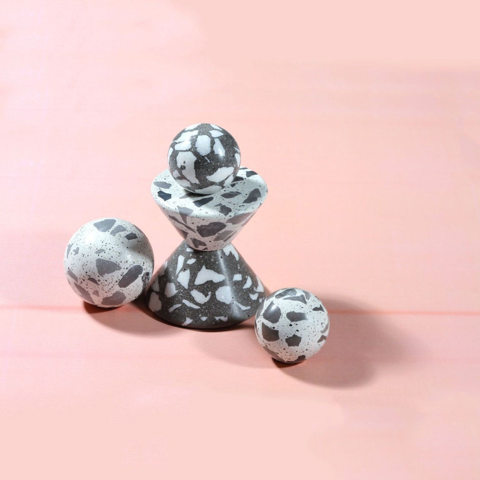 Demenico Rocks Collection - Knobs/ Hooks gallery detail image