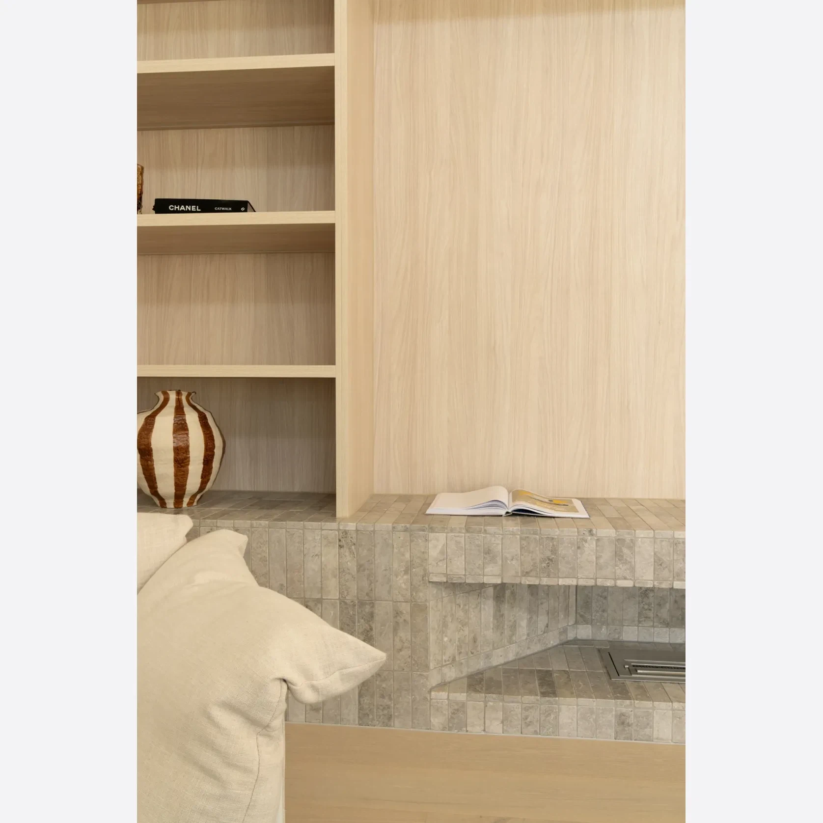 Tundra Grey Limestone Batons gallery detail image