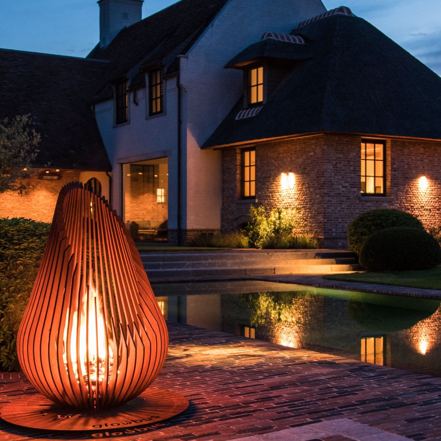 Dewdrop Outdoor Fire Sculpture gallery detail image
