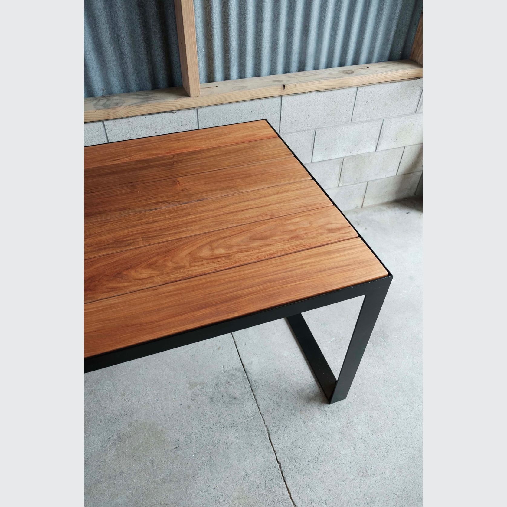 Sicaro Outdoor Bench gallery detail image