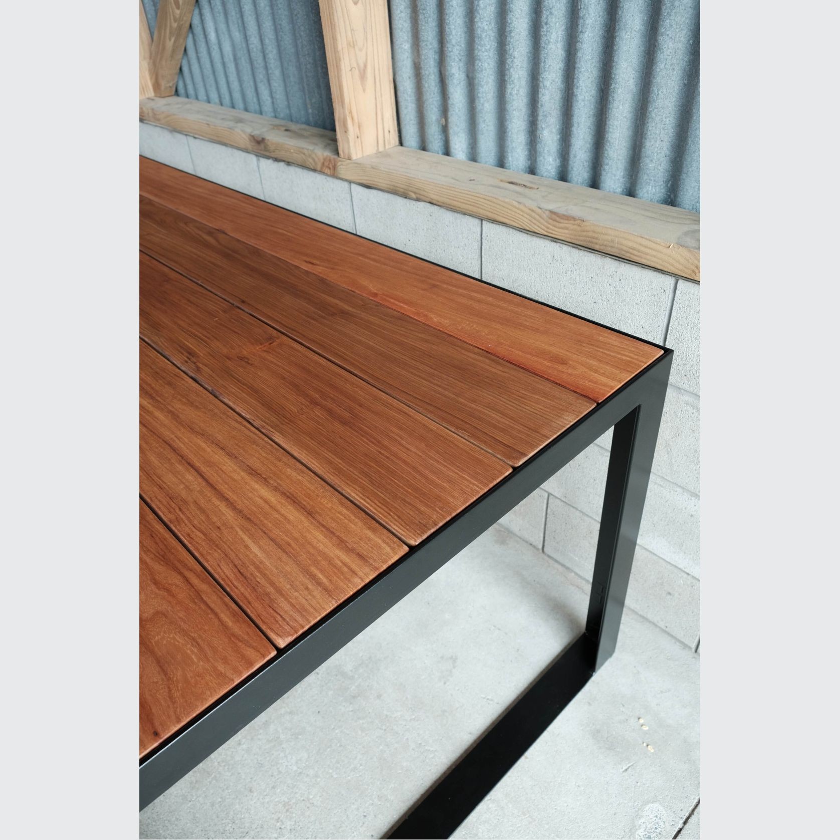 Sicaro Outdoor Bench gallery detail image