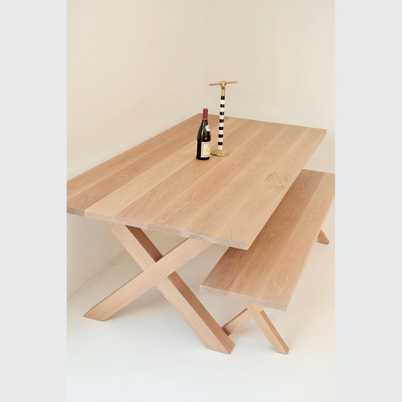 X Base Table gallery detail image