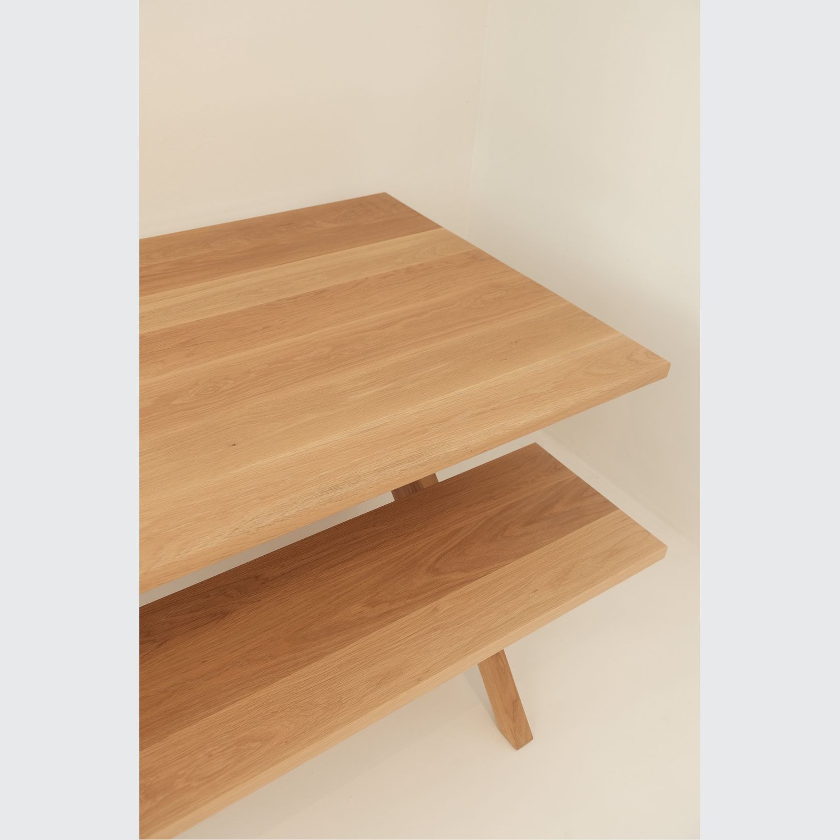 X Base Table gallery detail image