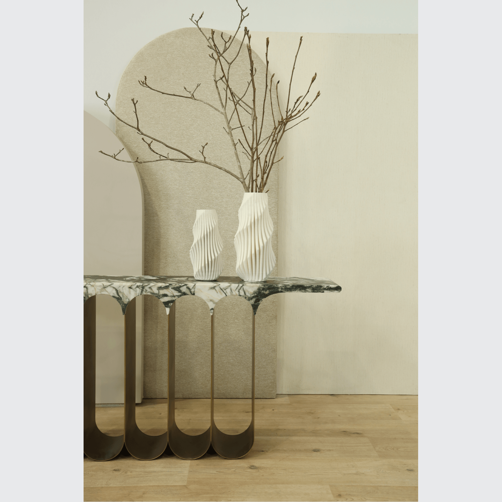 Eclipse Console Table gallery detail image