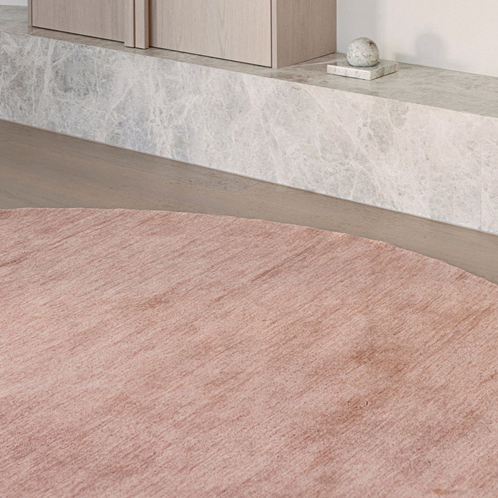 Diva Rug | Rosetta (Round) gallery detail image
