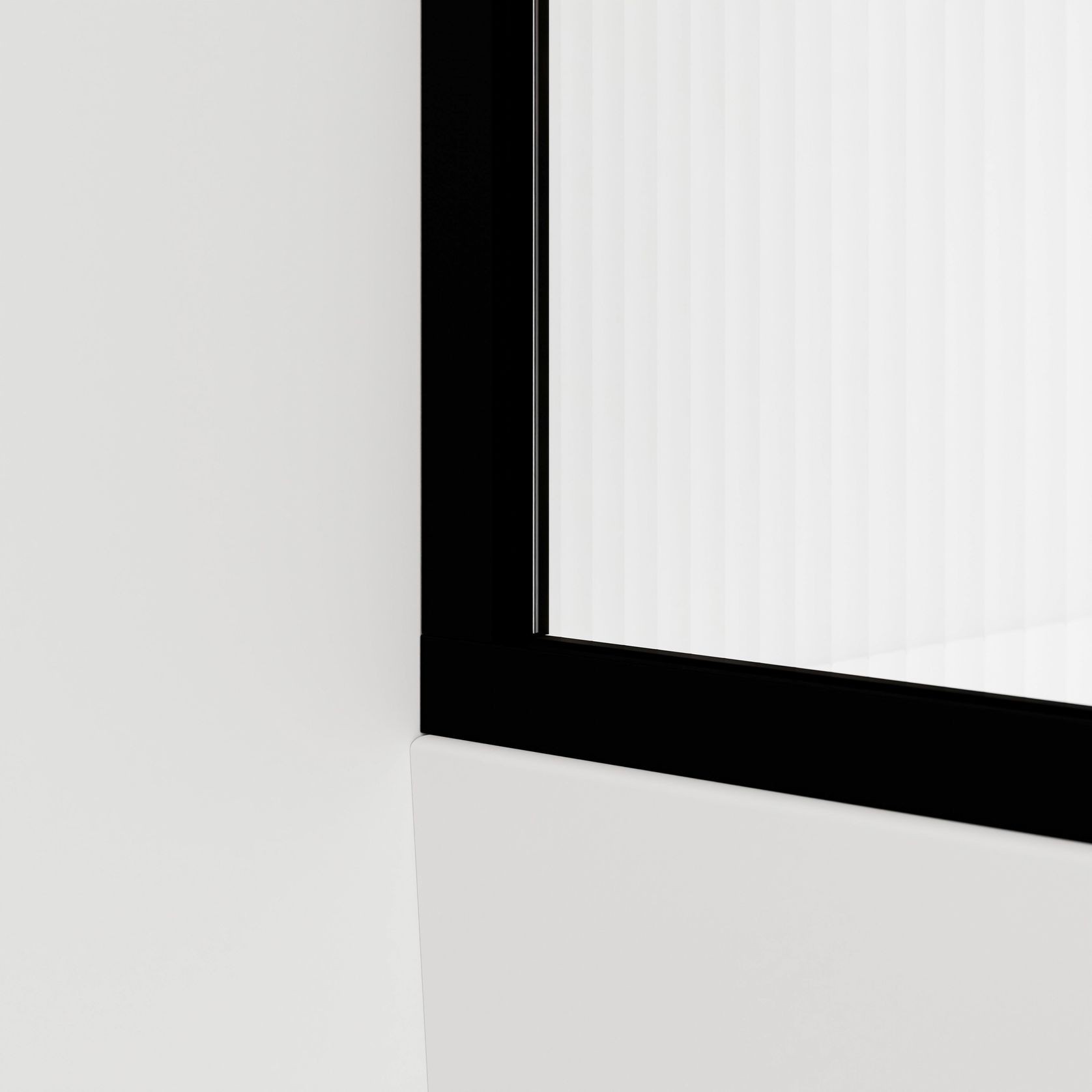 Code Pillar Bath Screen Range | 550 + 450W gallery detail image