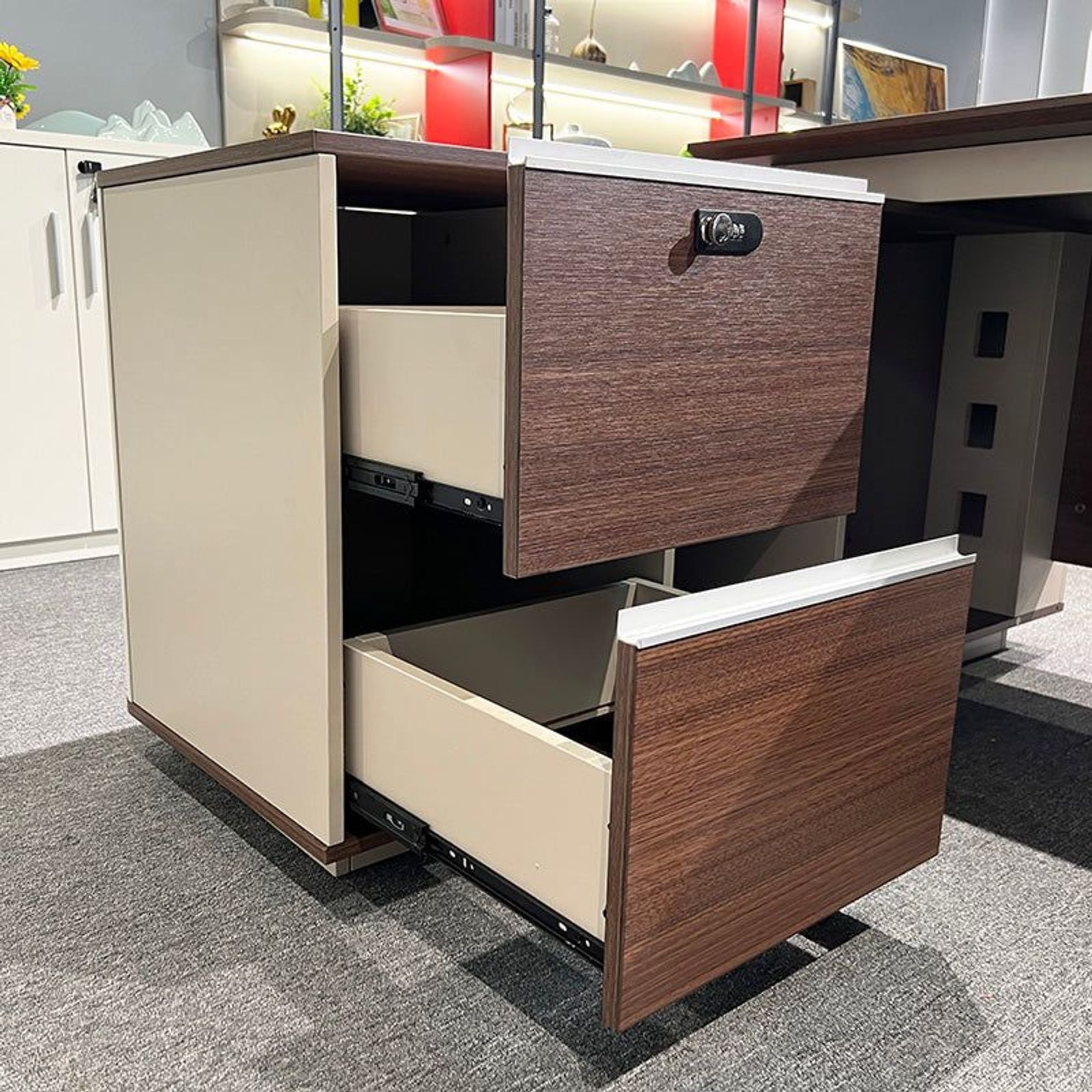 ANDERSON Executive Desk 1.6M Reversible - Australian Gold Oak gallery detail image