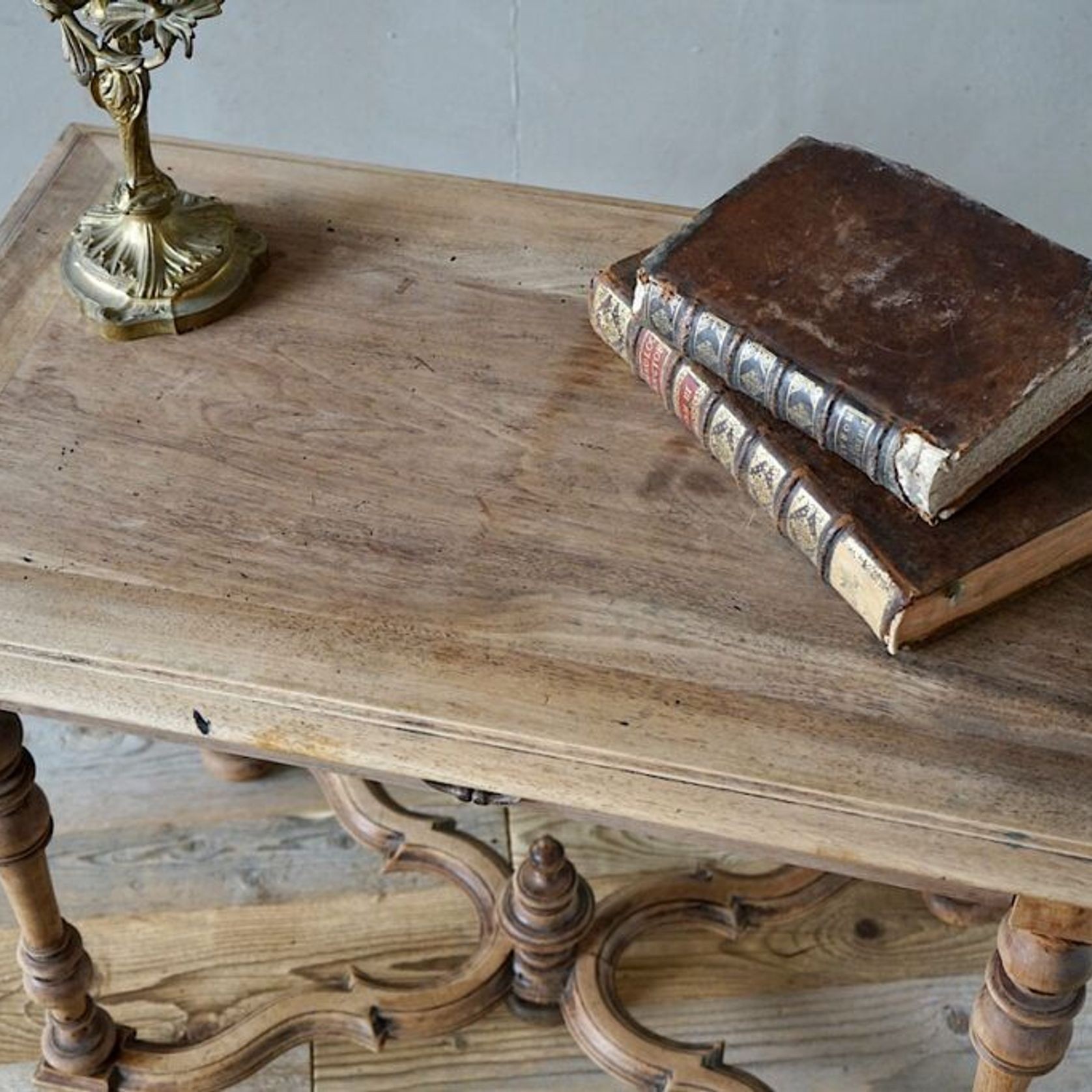 French Louis XIV Side Table gallery detail image
