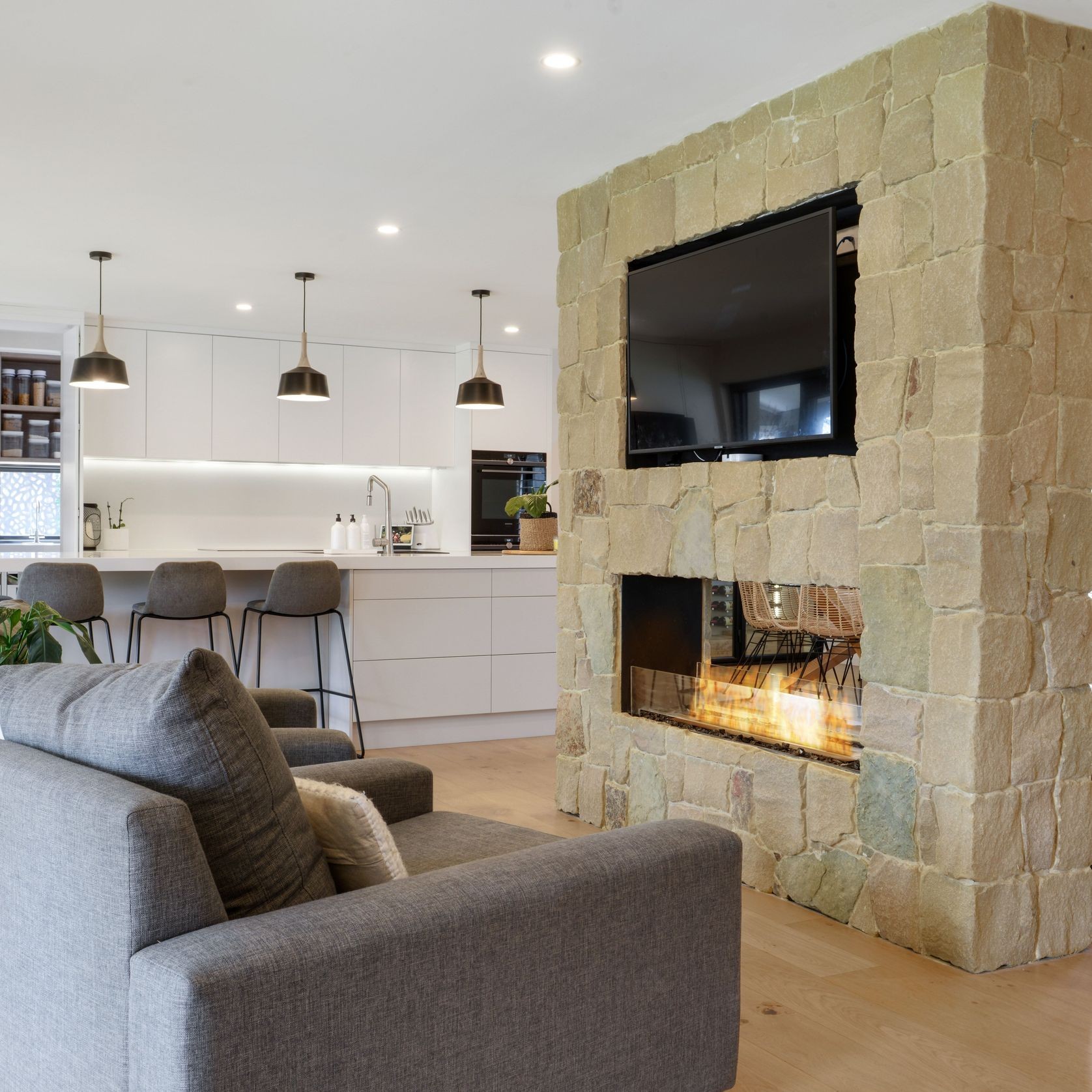EcoSmart™ Flex 122DB Double-Sided Fireplace Insert gallery detail image