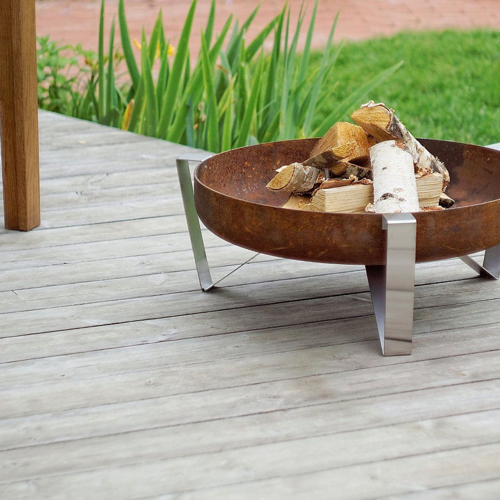 ALFRED RIESS Tashkooh Steel Fire Pit - Medium gallery detail image