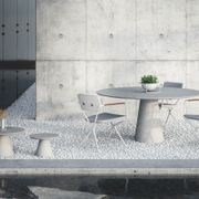 Conix Round Dining by Royal Botania | ECC gallery detail image