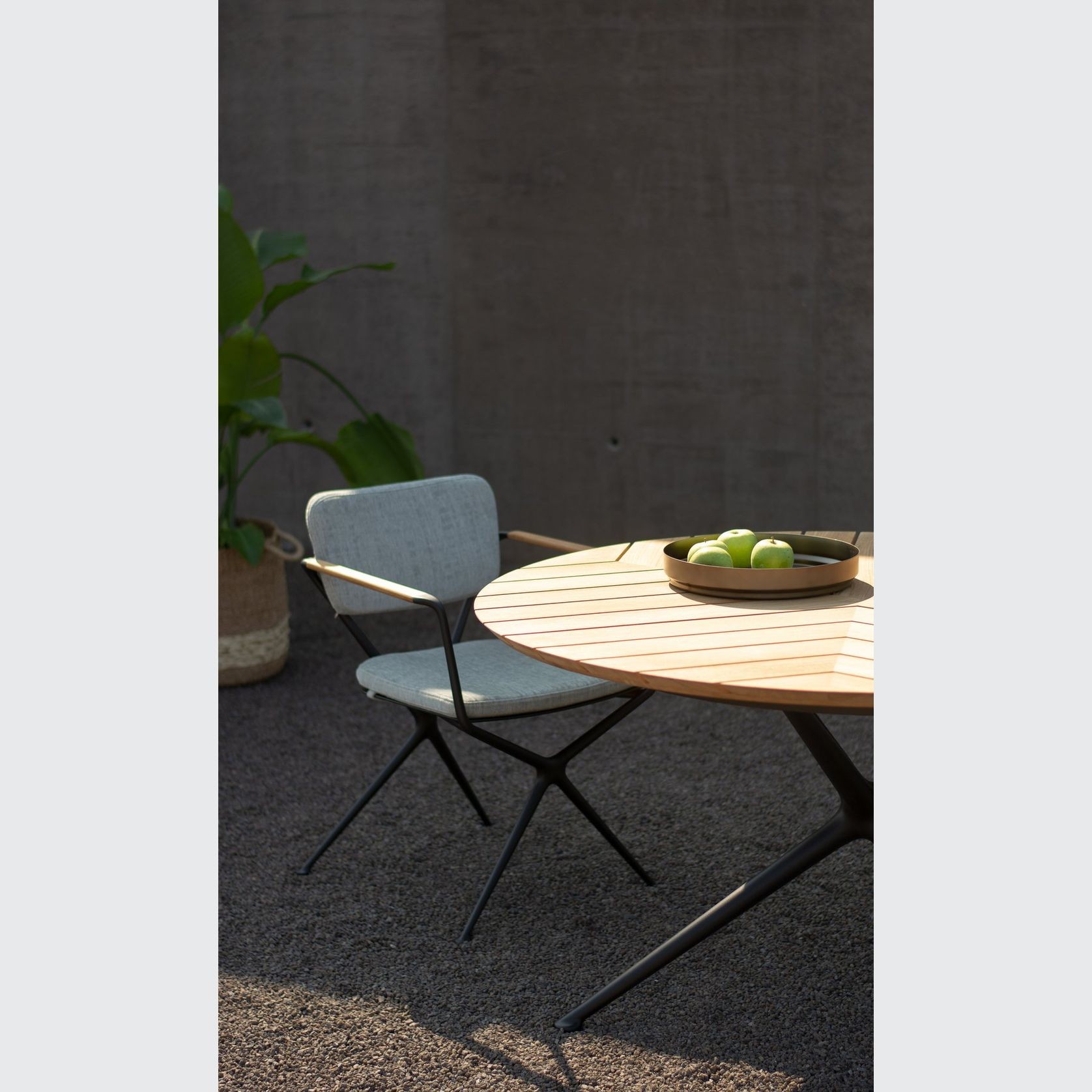 Exes Round Dining gallery detail image