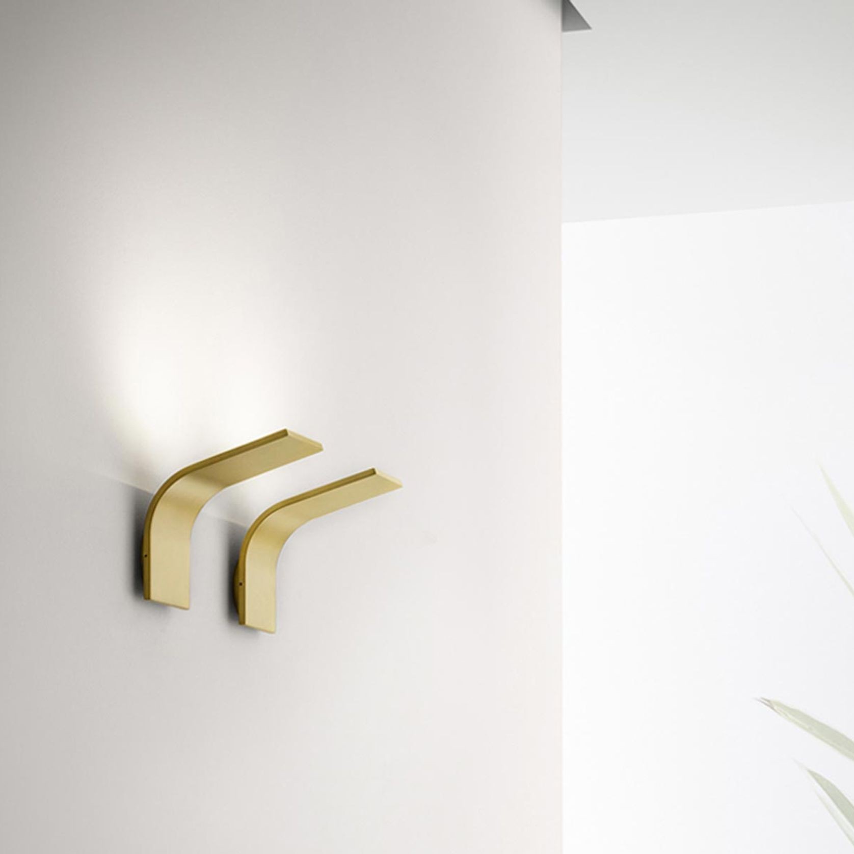 App Wall Lamp gallery detail image