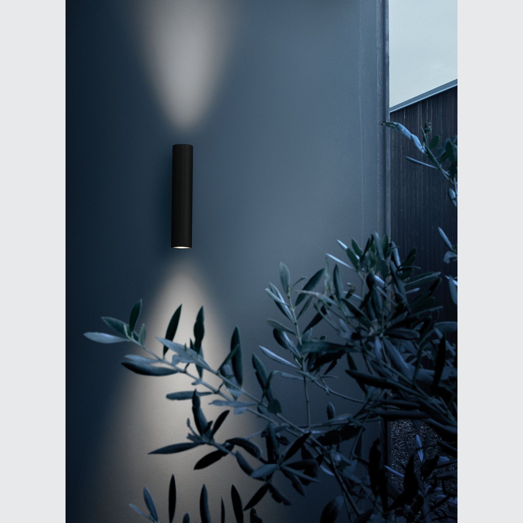 Flauta Wall Light by Flos Architectural gallery detail image
