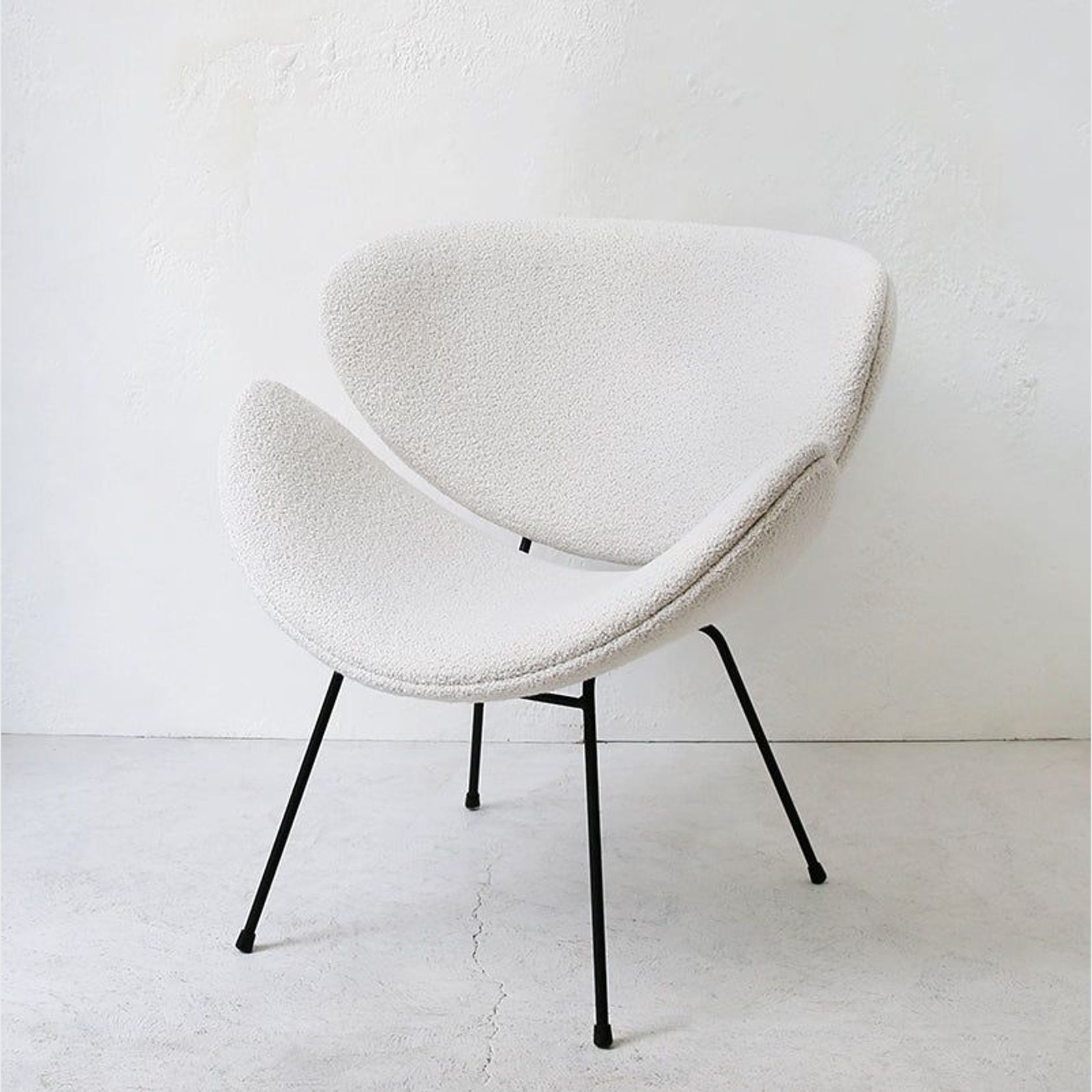 'Florence' Chair / Grande Boucle  / Silk gallery detail image