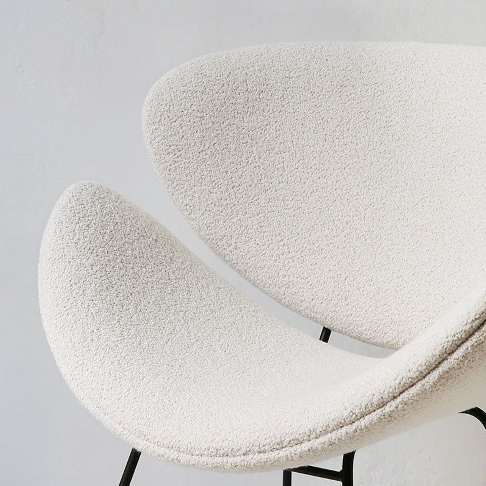 'Florence' Chair / Grande Boucle  / Silk gallery detail image