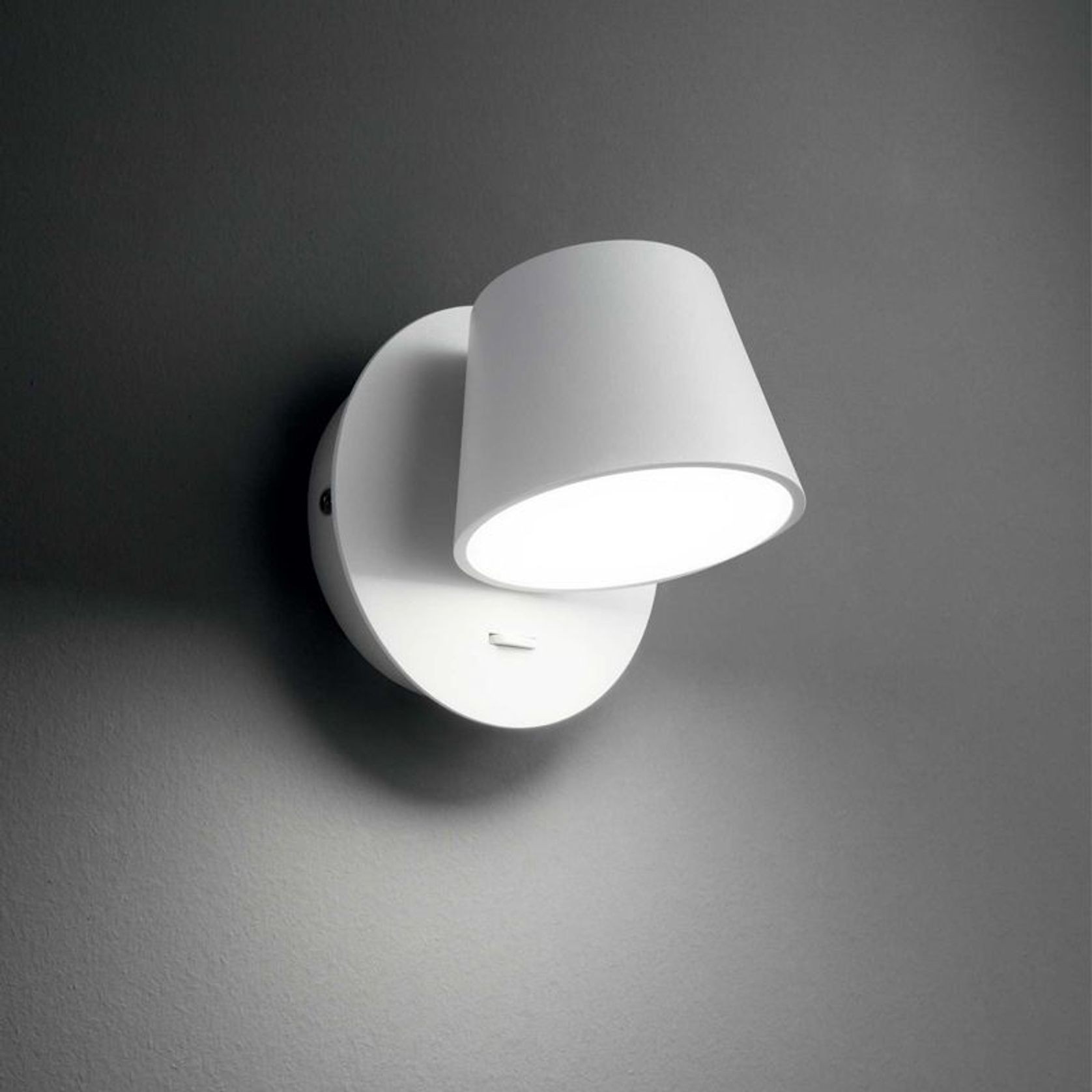 Gim Wall Light gallery detail image