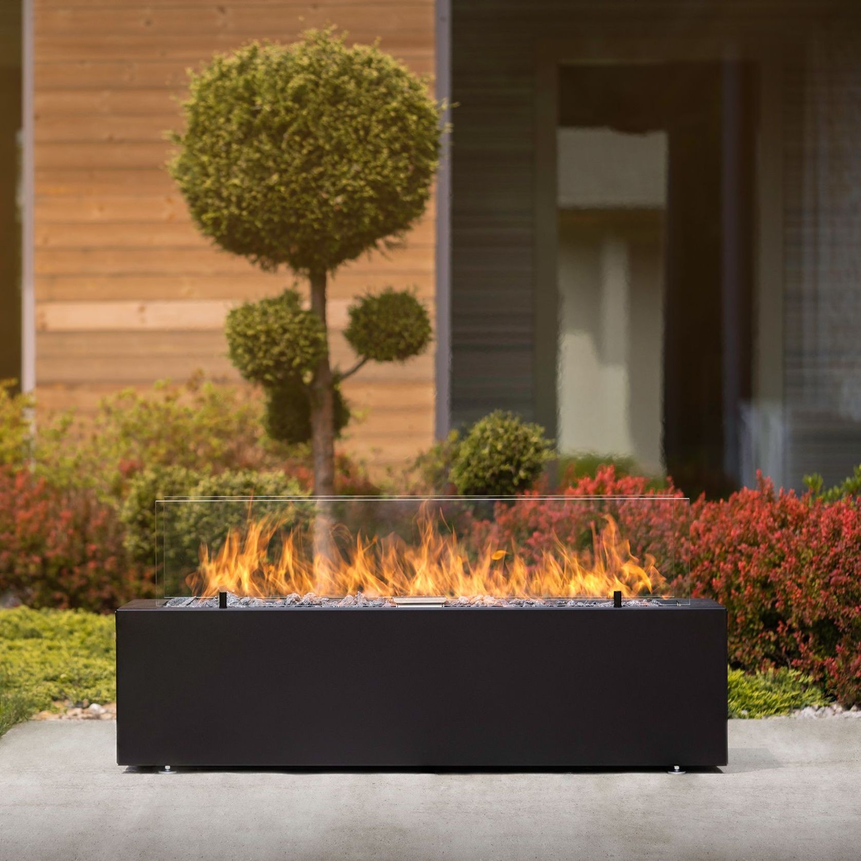Planika Galio Black Linear Manual Gas Pit Fire gallery detail image