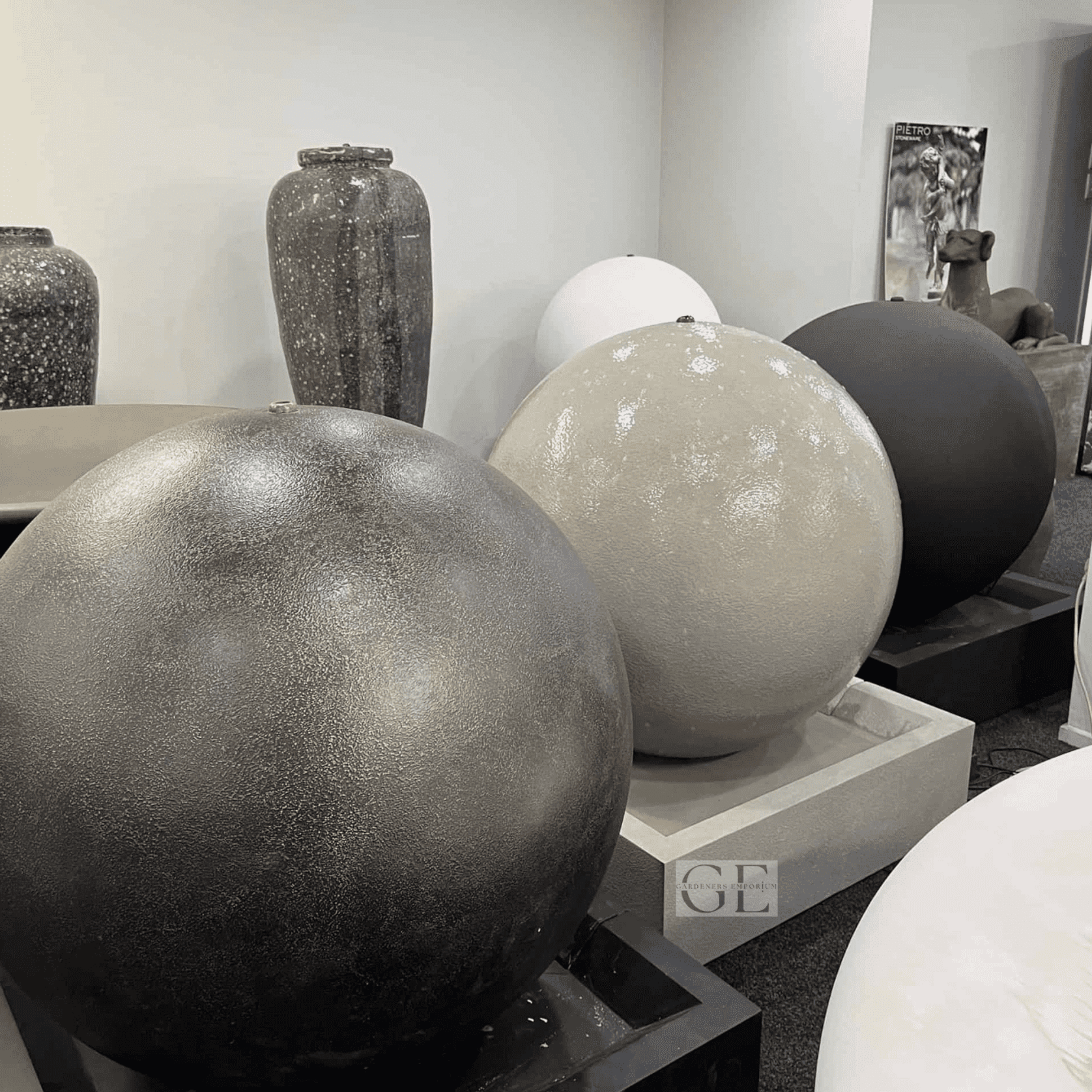 Sphere Fountain gallery detail image