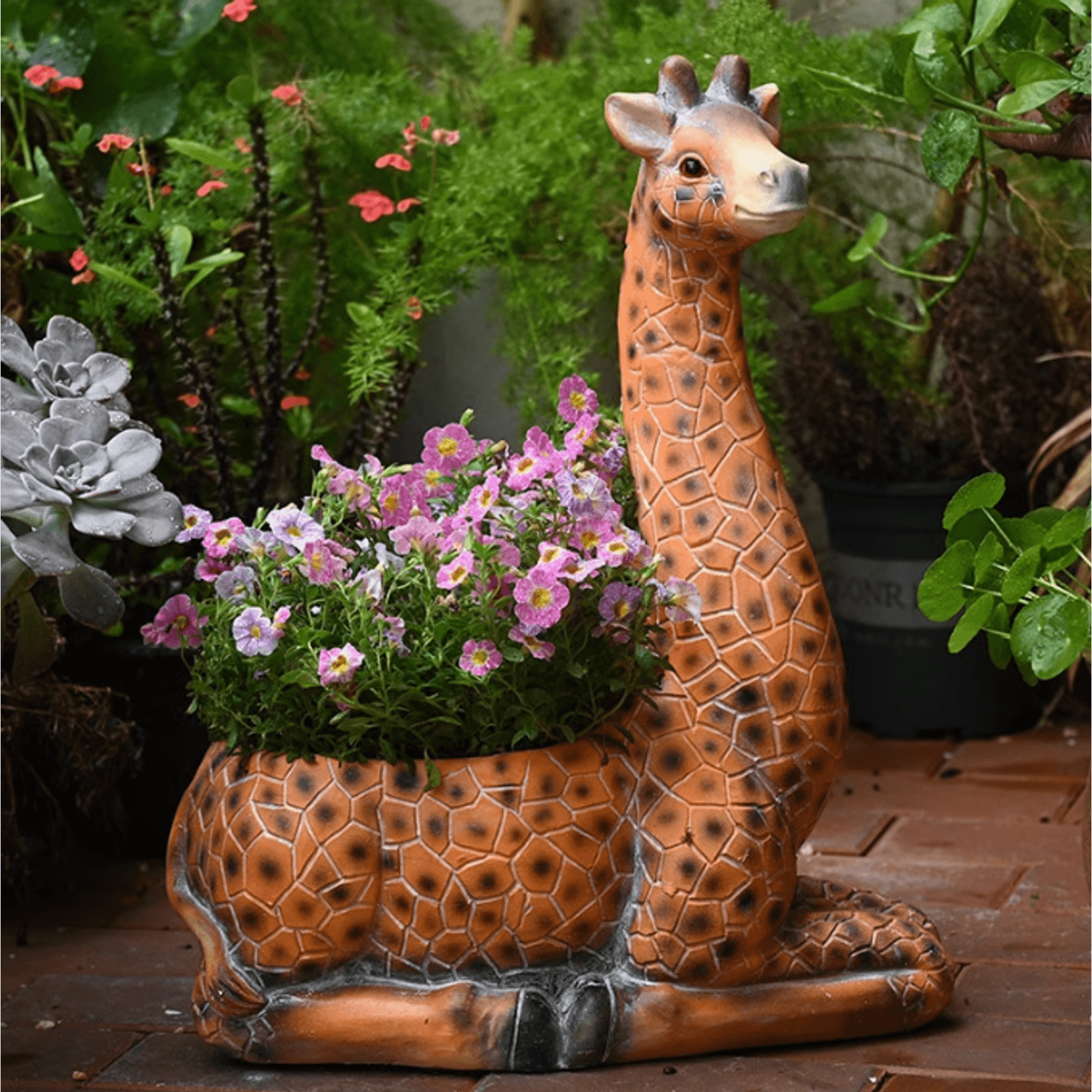 Whimsical Giraffe Pot gallery detail image