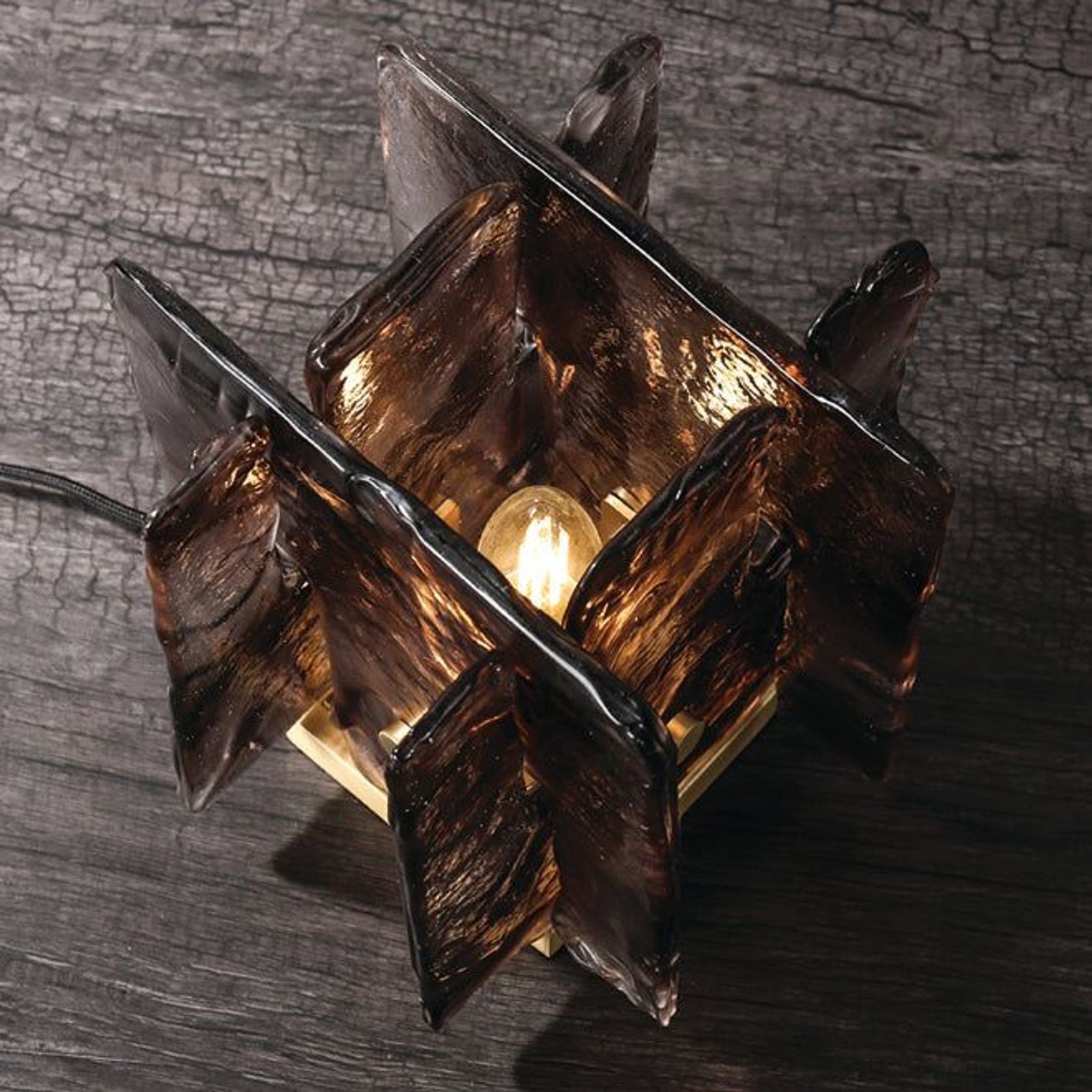 Gradia Table Lamp gallery detail image