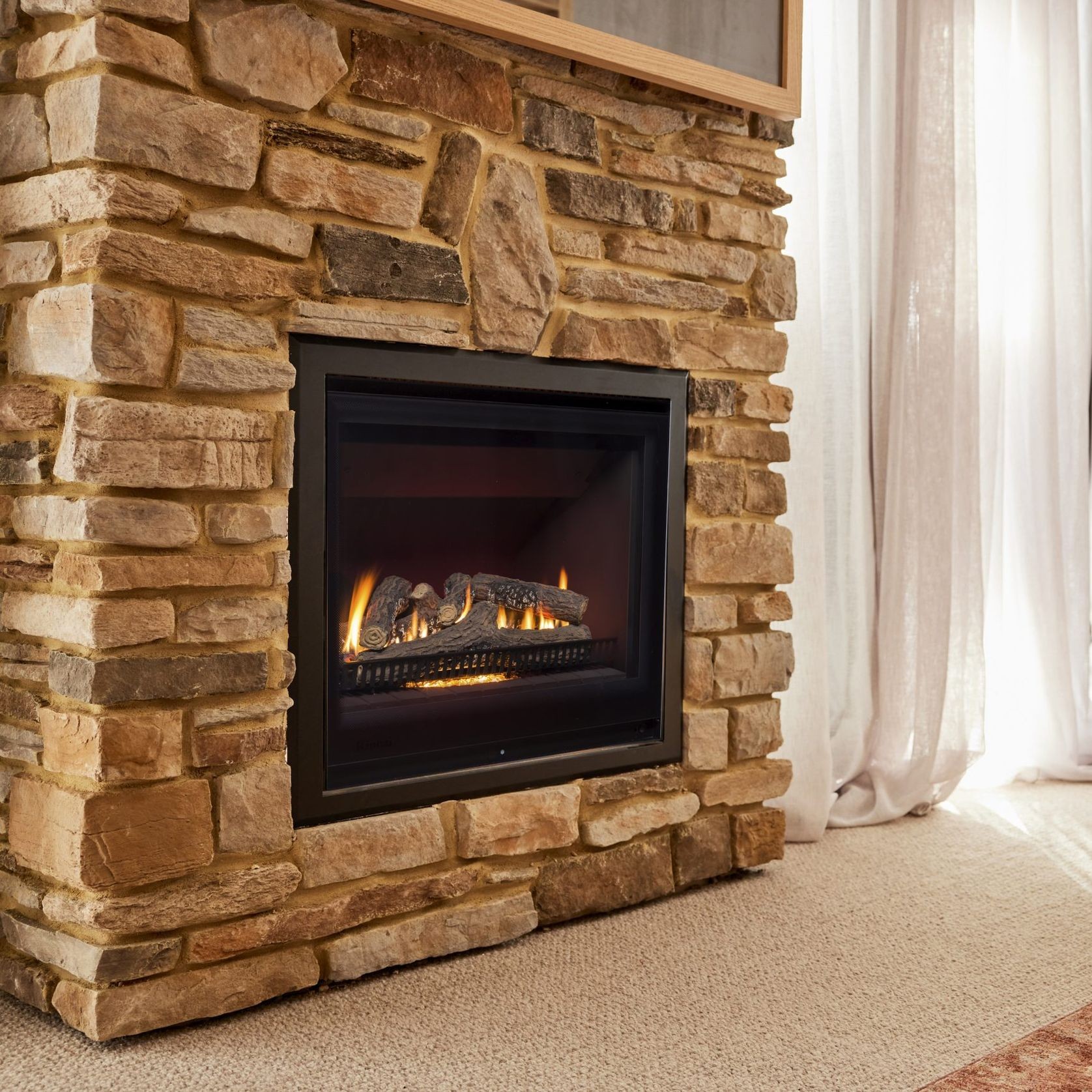 750 Gas Fireplace gallery detail image