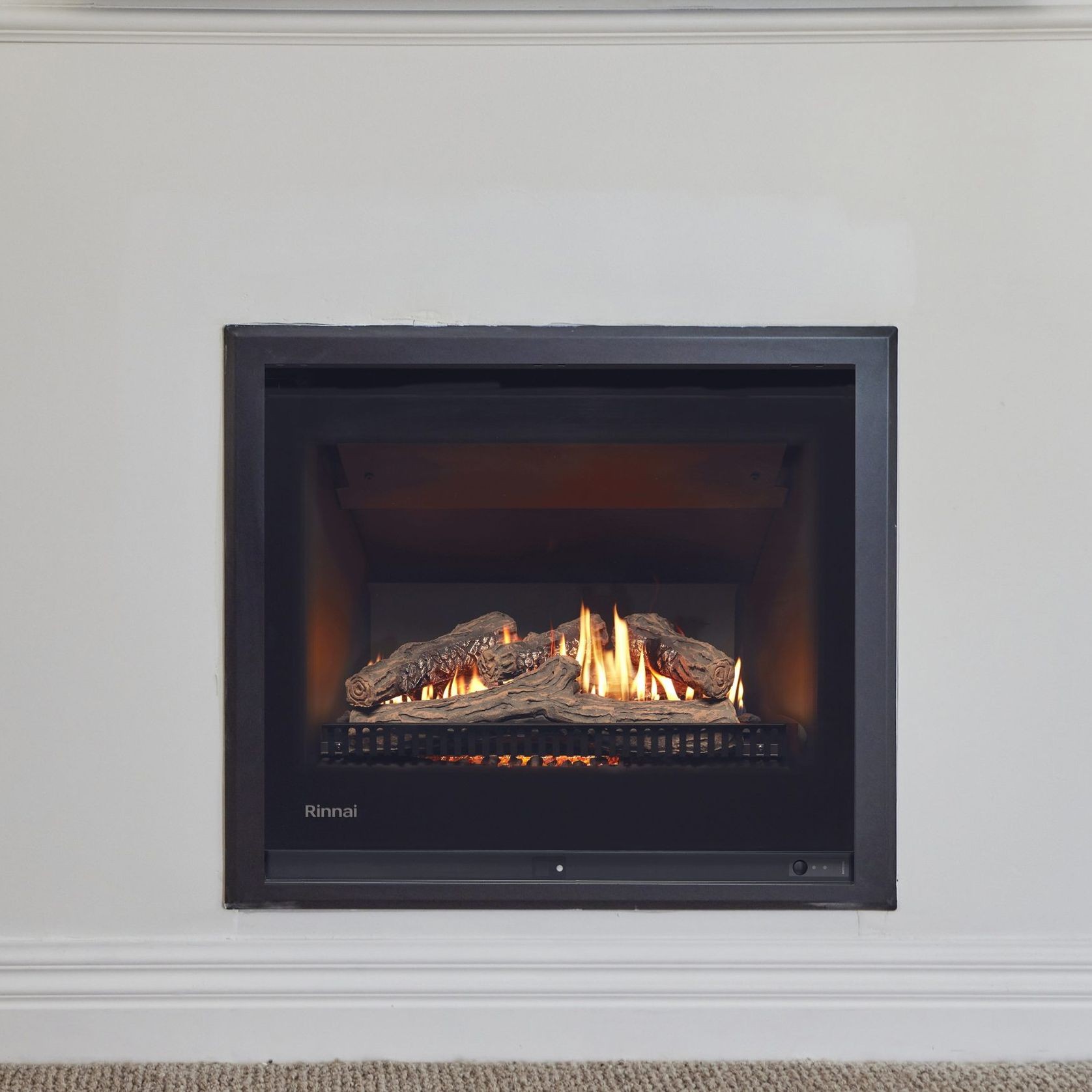 750 Gas Fireplace gallery detail image