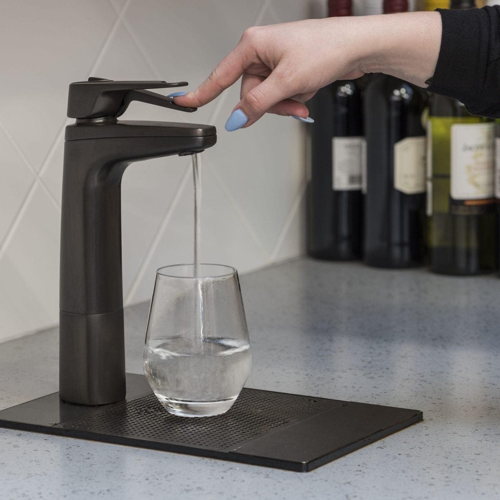 Billi Quadra Compact with XL Levered Dispenser gallery detail image