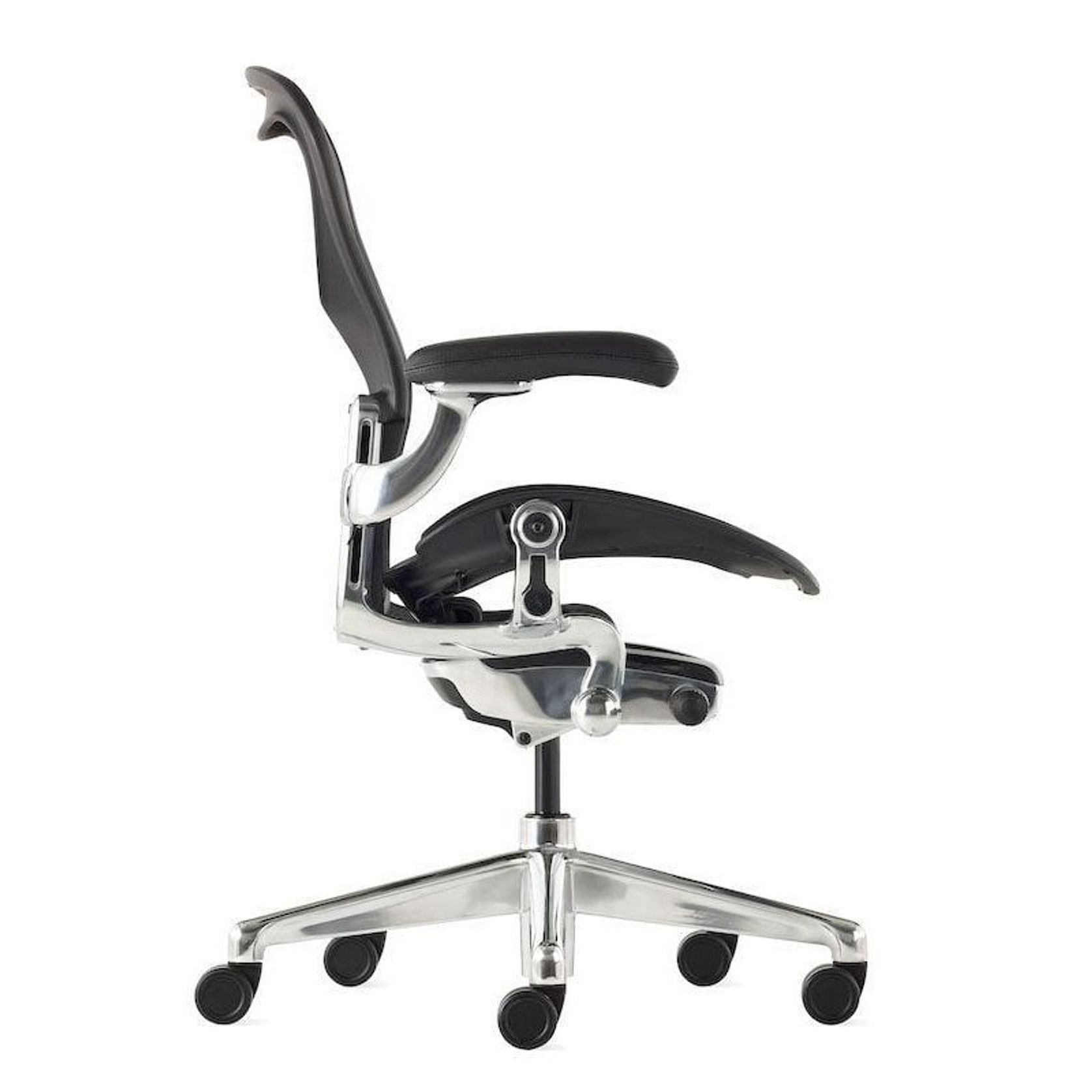 Aeron Onyx gallery detail image