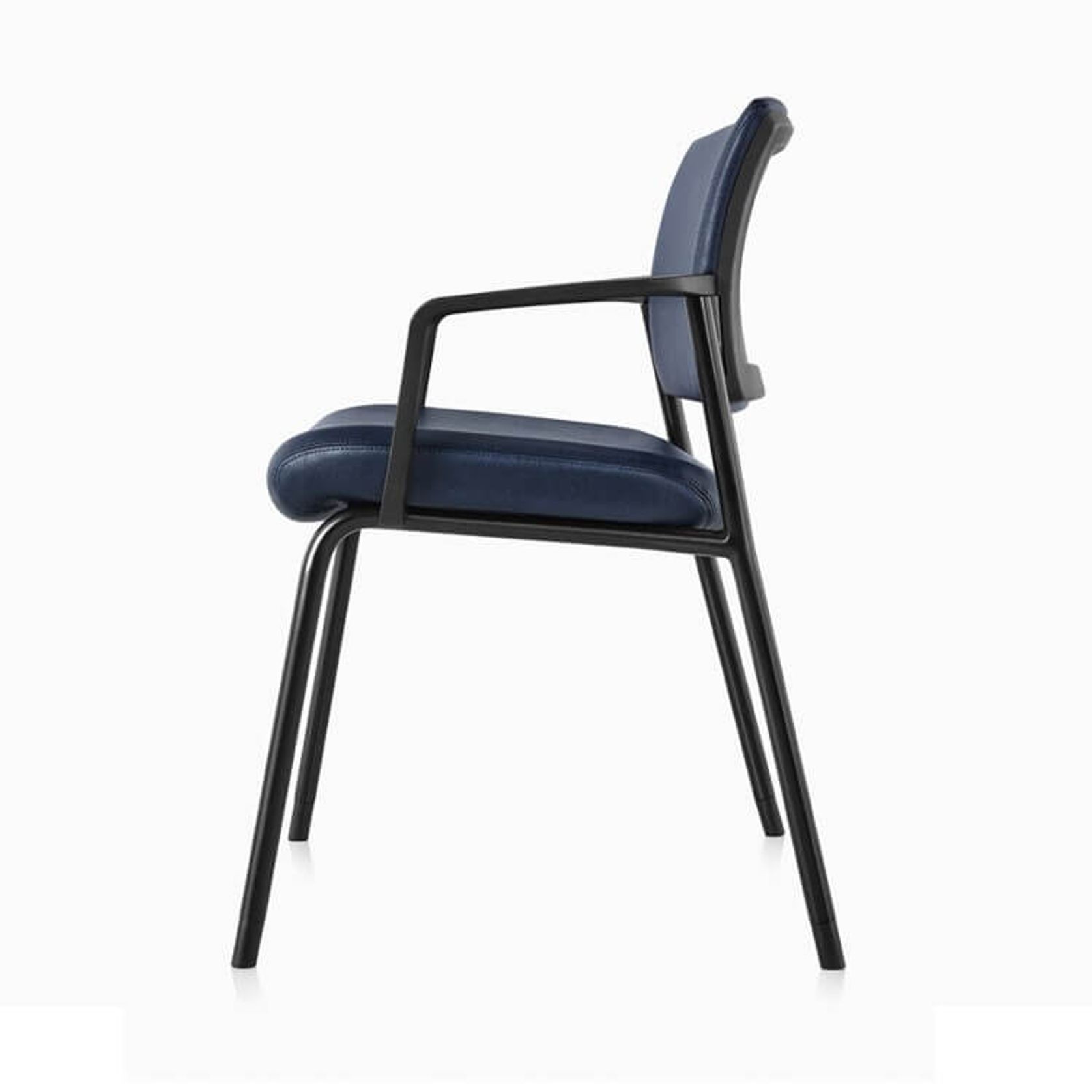 Verus Plus Chair gallery detail image