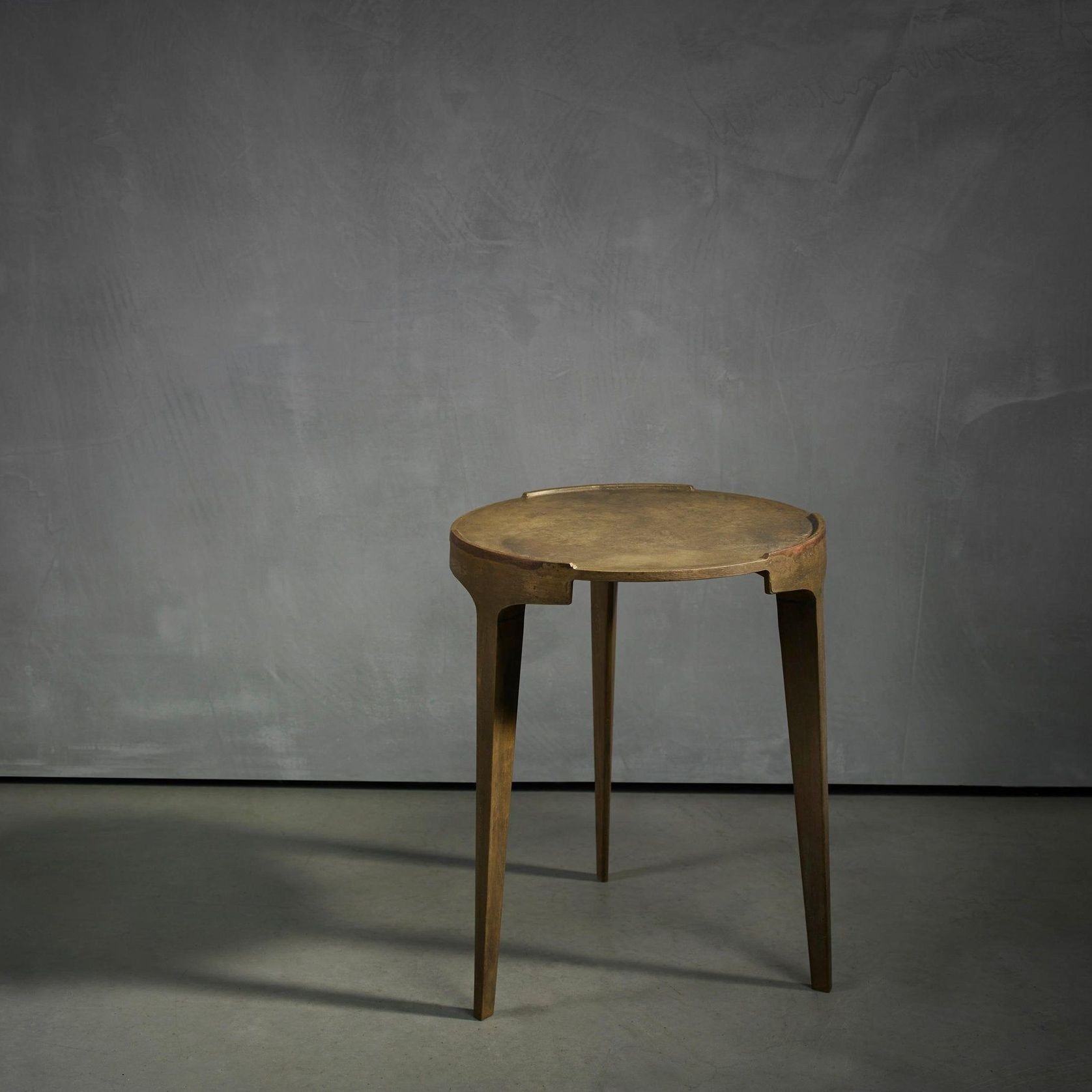 Hero Sidetable gallery detail image