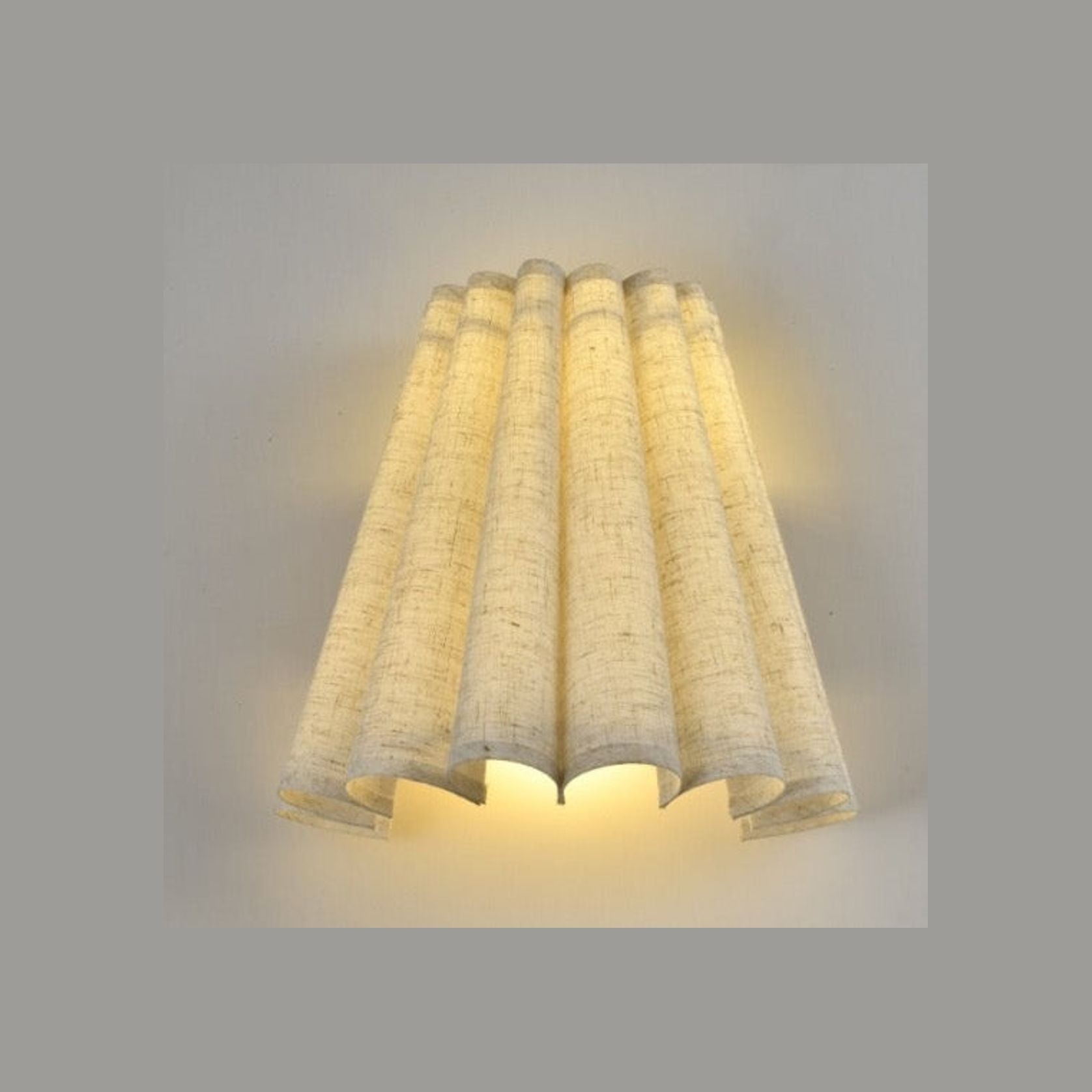 Henrick Wall Light gallery detail image