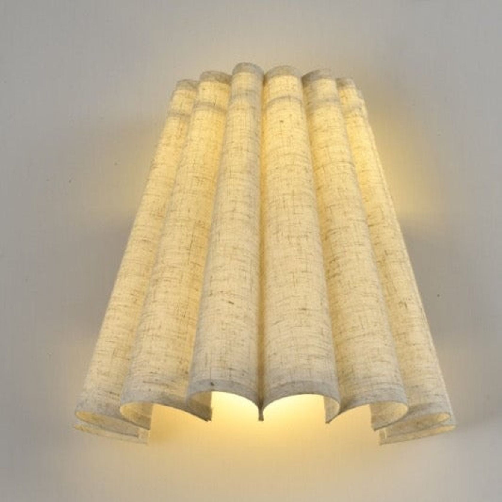 Henrick Wall Light gallery detail image