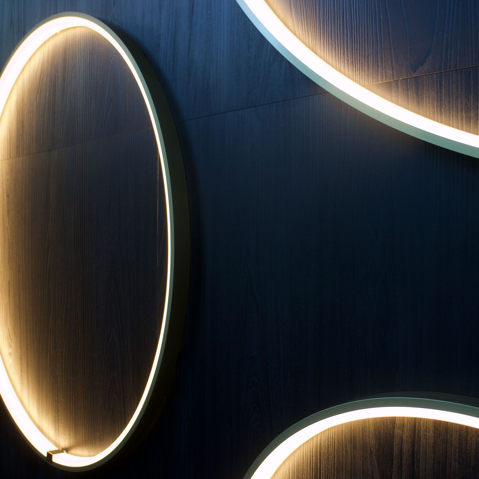 Hula-Hoop Lighting gallery detail image