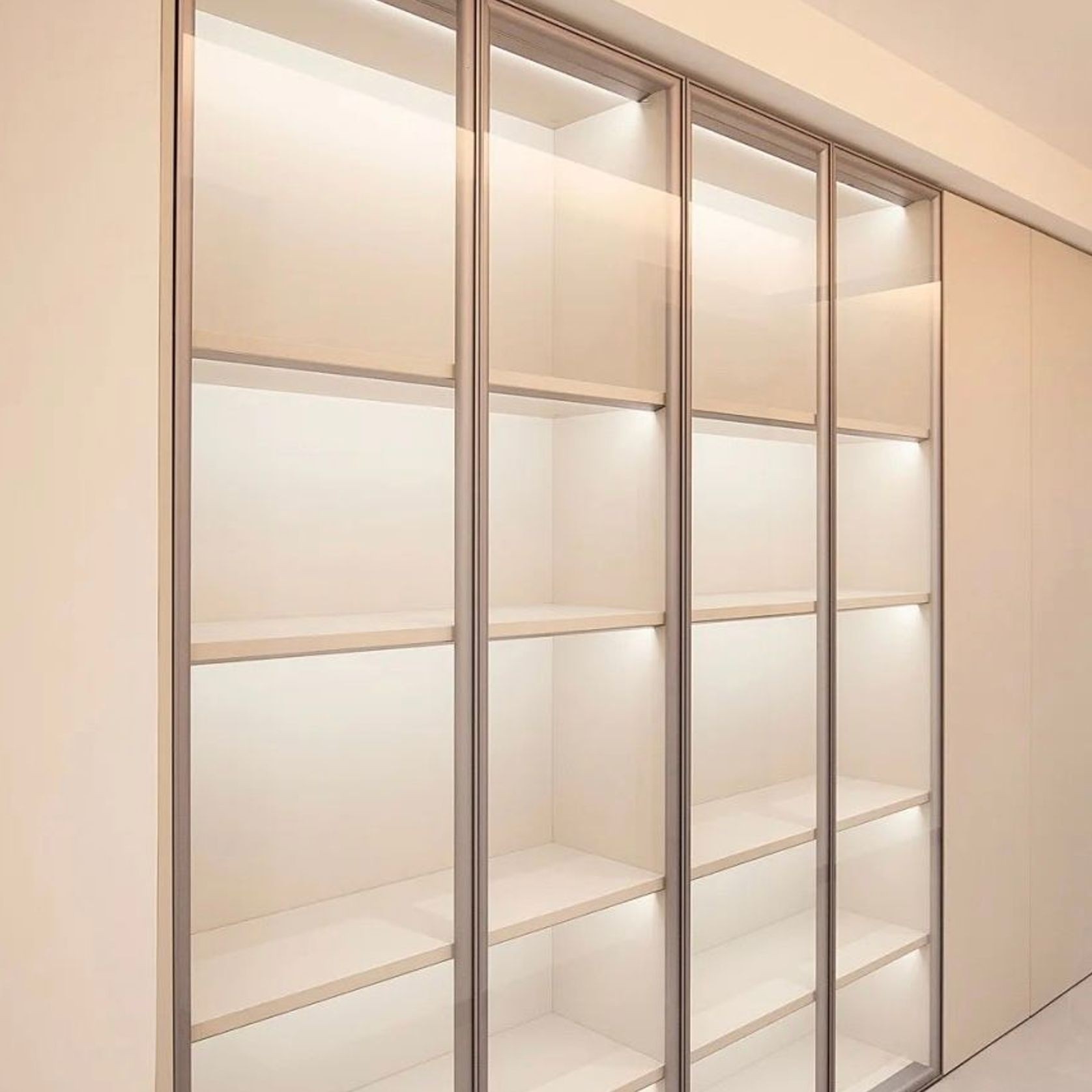Ultra Clear Toughened Glass Soft-stop Hinged Door gallery detail image