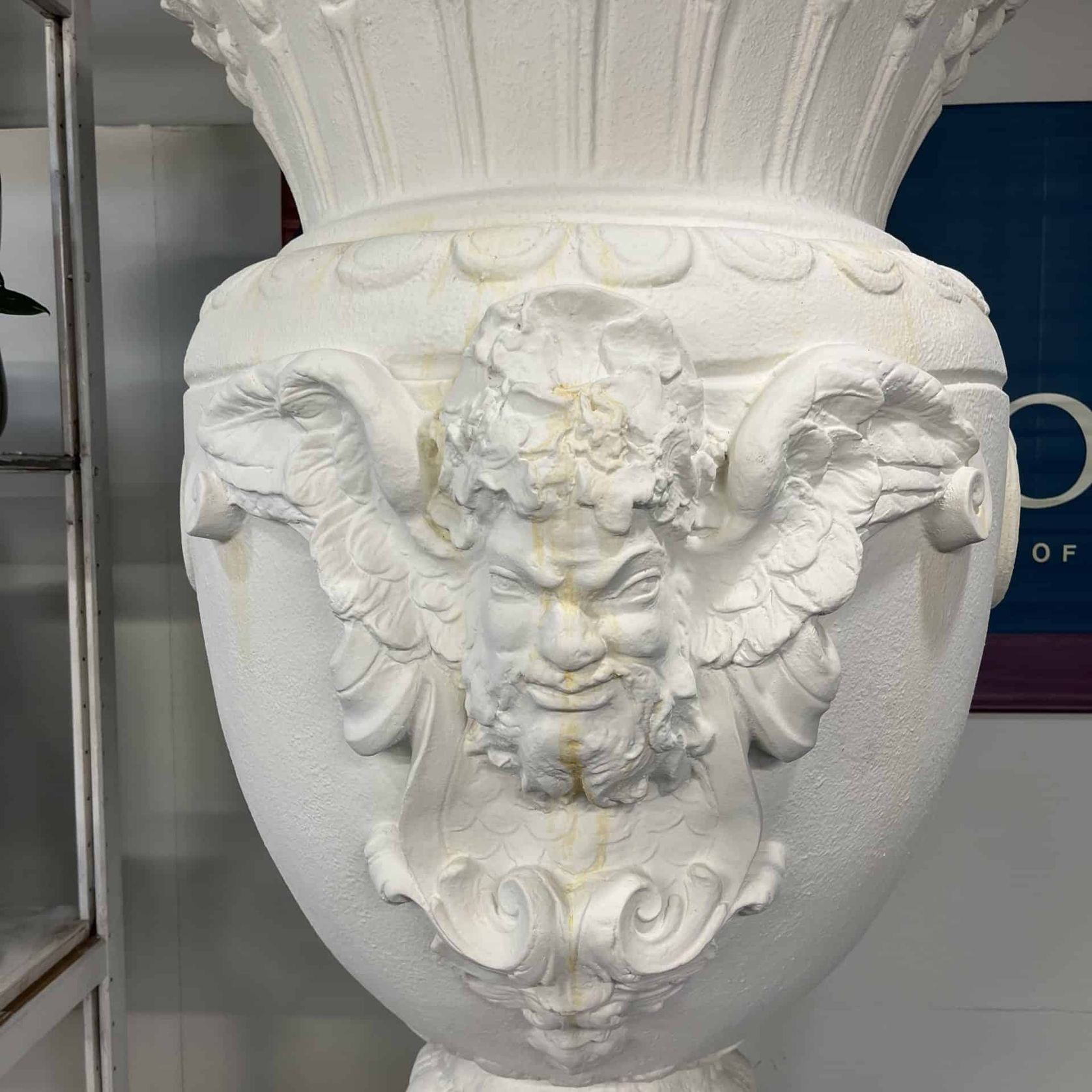 Strasbourg Urn & Plinth gallery detail image