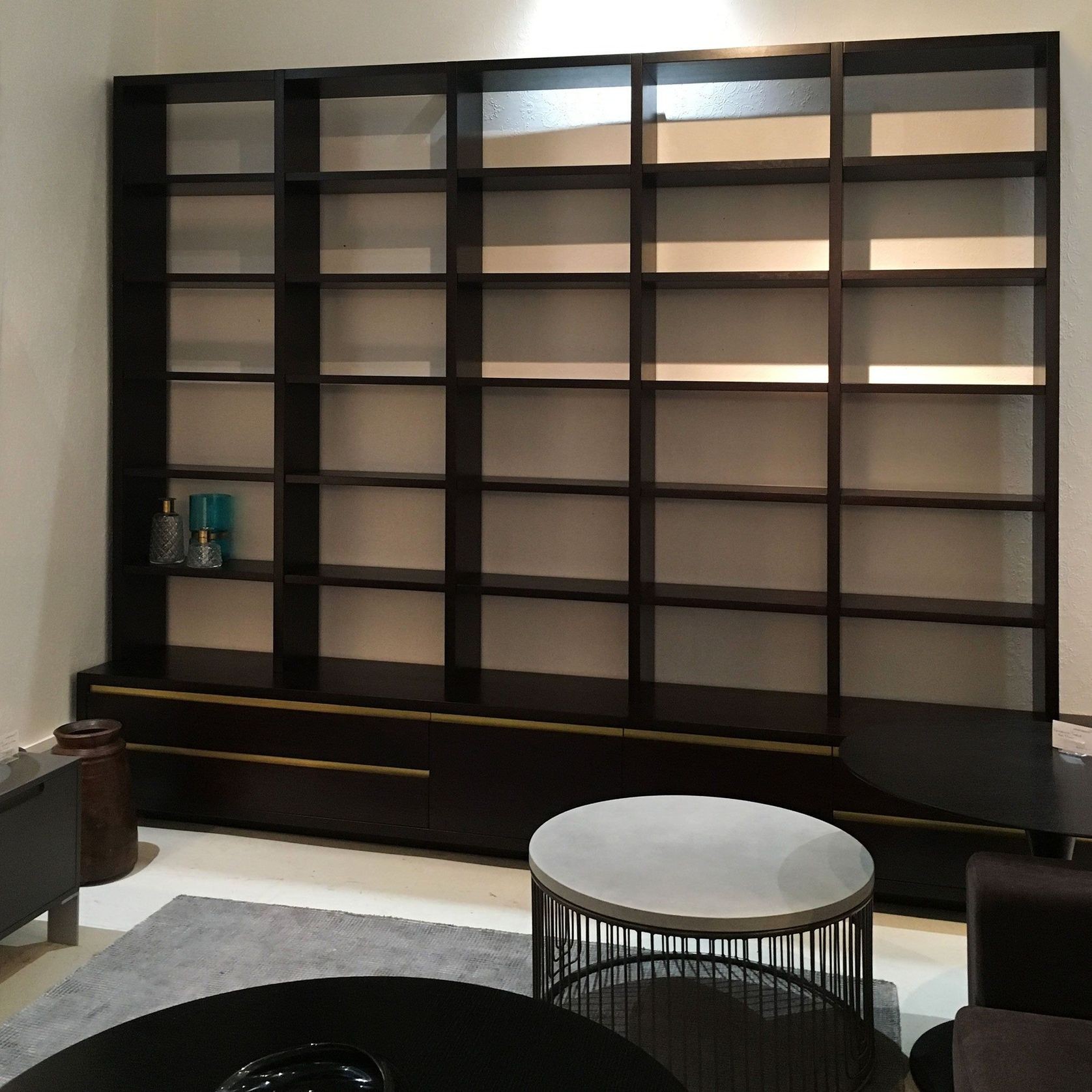 Quadra - Shelving by Apartmento gallery detail image
