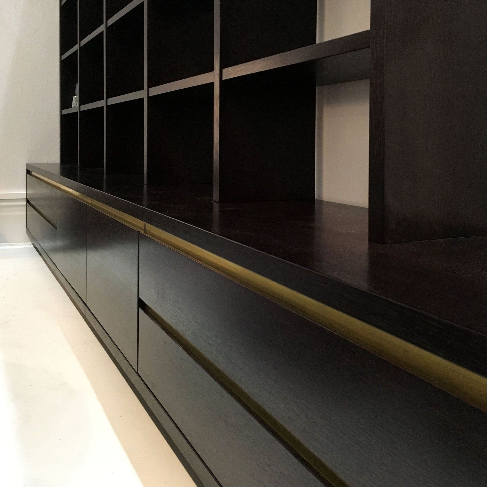 Quadra - Shelving by Apartmento gallery detail image