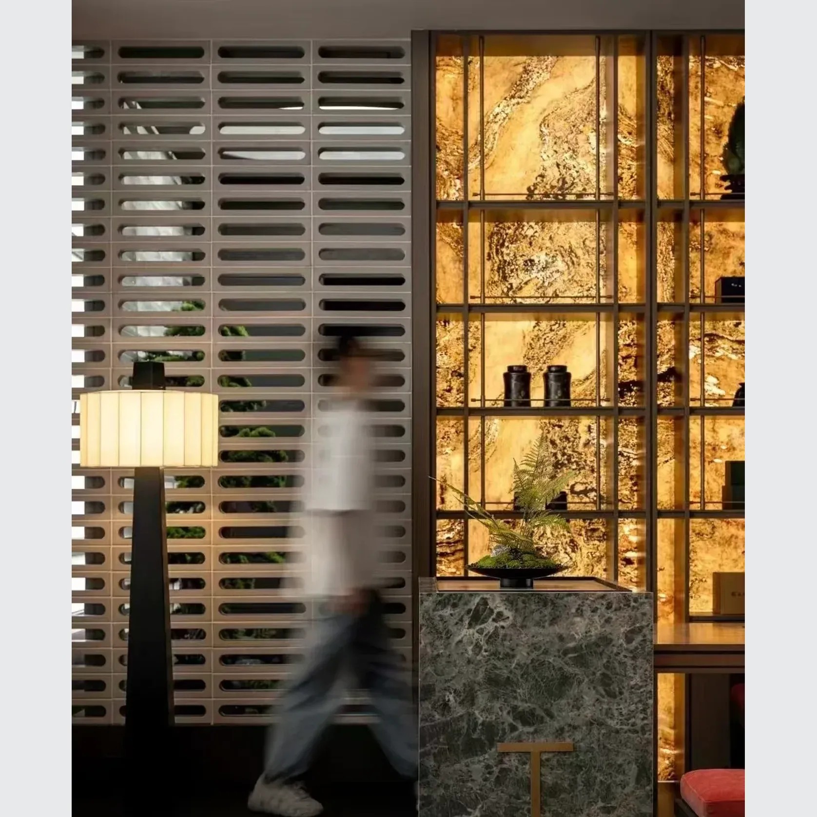 Golden Haze (Translucent) Natural Thin Stone Veneers gallery detail image