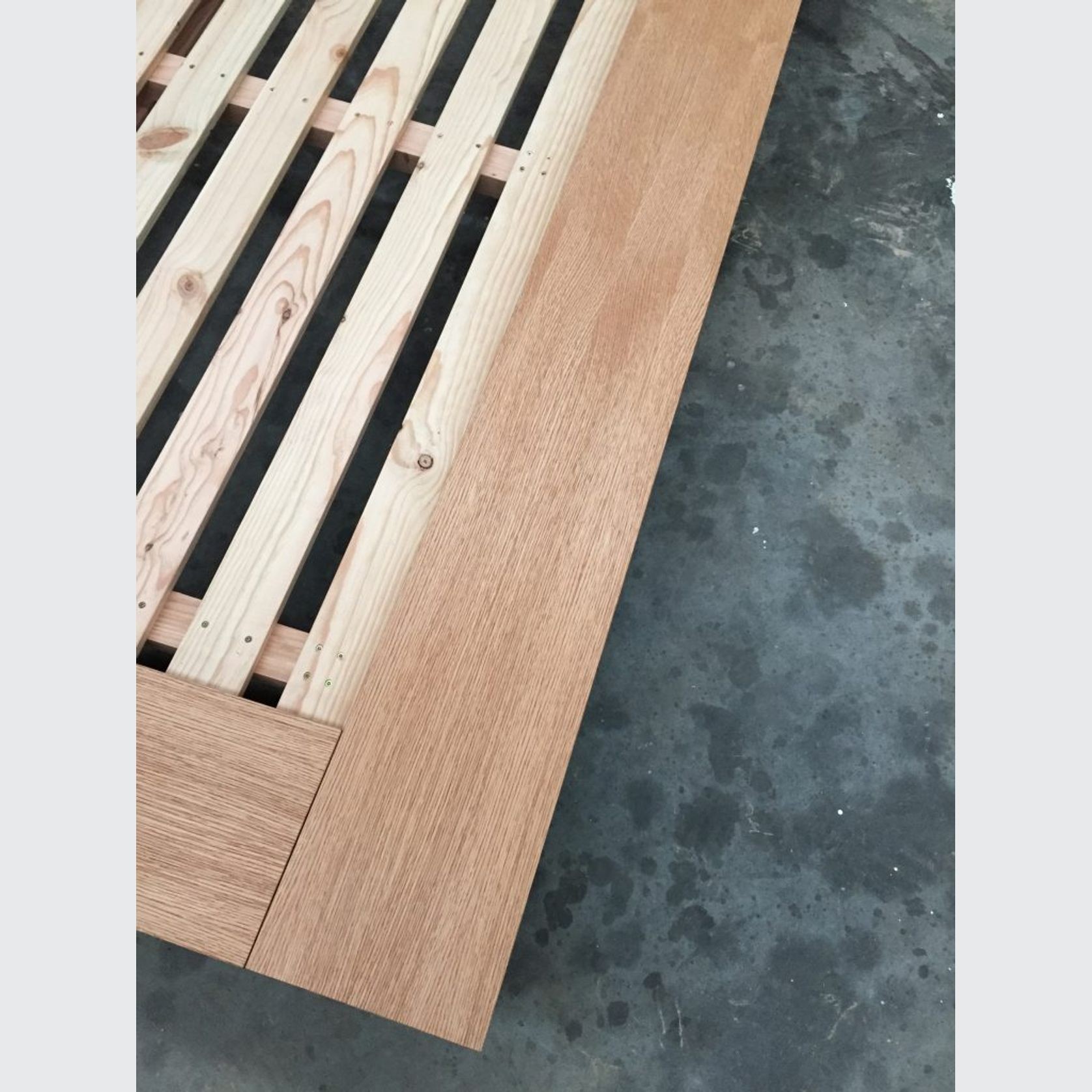 Floating Oak Bed gallery detail image