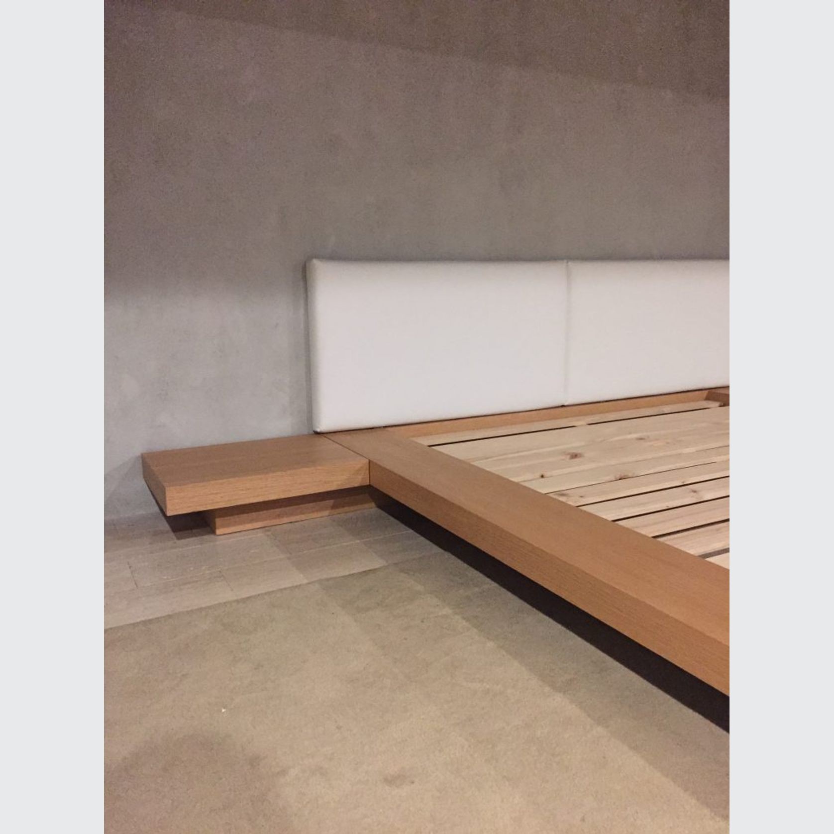 Floating Oak Bed gallery detail image