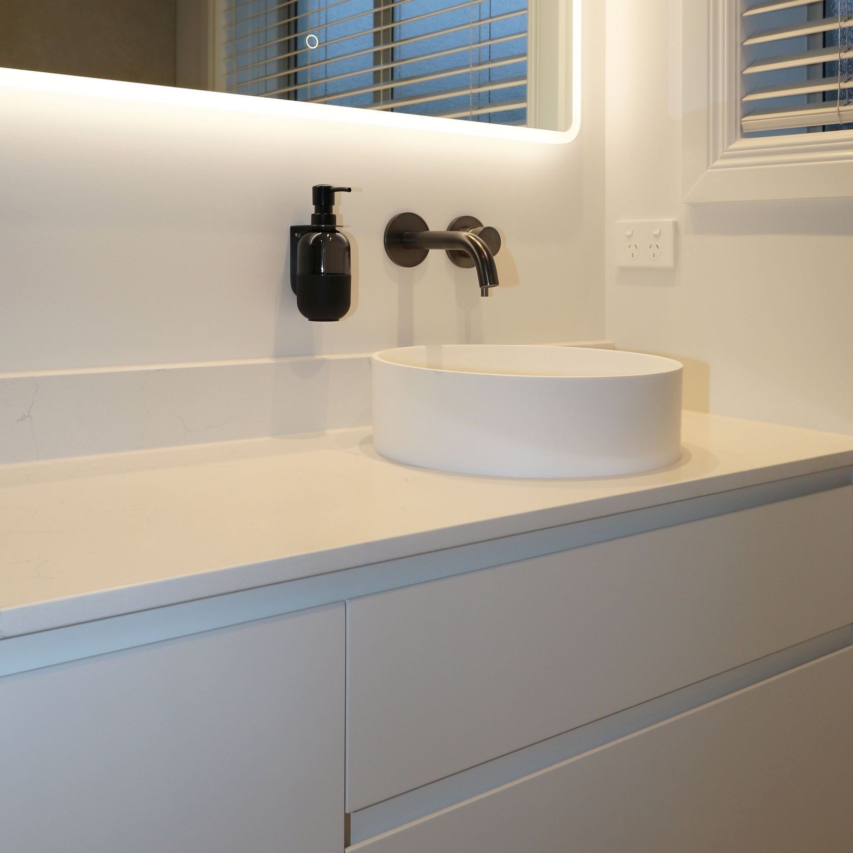 CODE HALO VILLASTONE BASIN RANGE gallery detail image