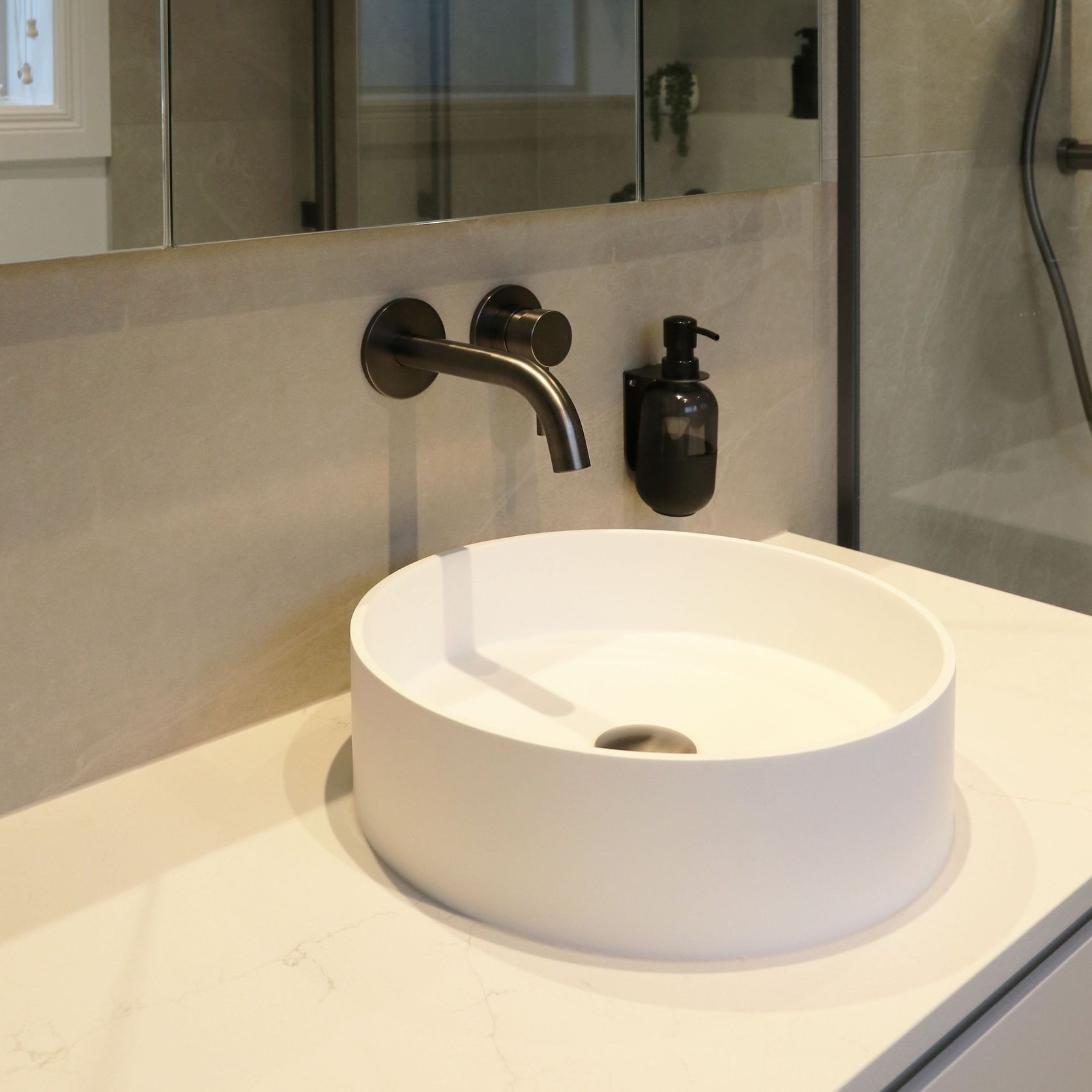 Code Halo 380 Villastone Basin Range gallery detail image